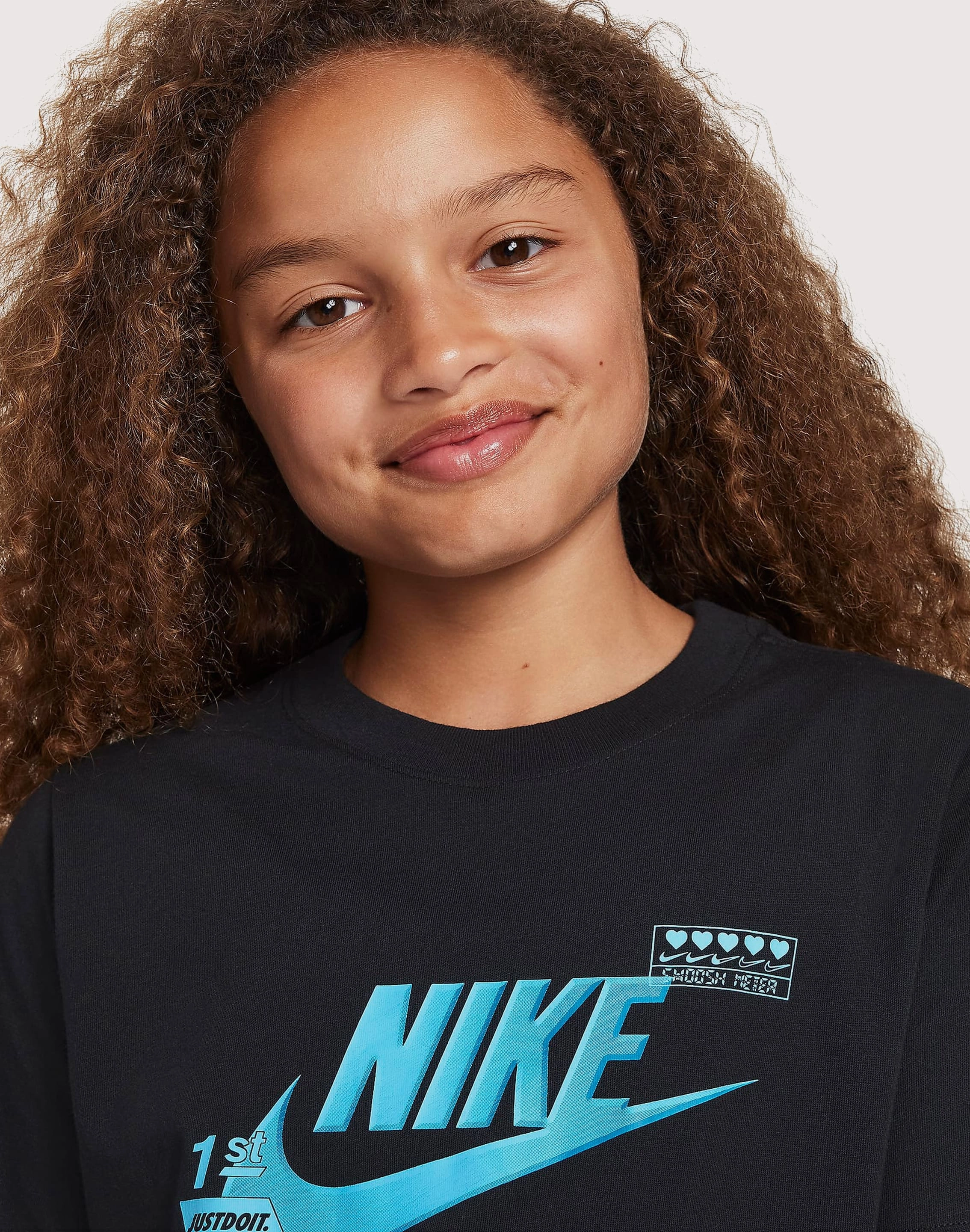Nike Futura Tee Grade-School Runway fashion