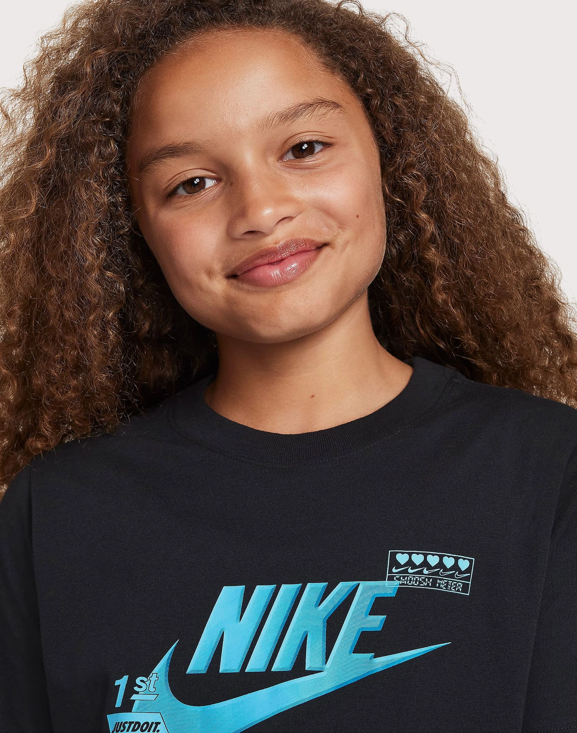 Nike Futura Tee Grade-School Runway fashion