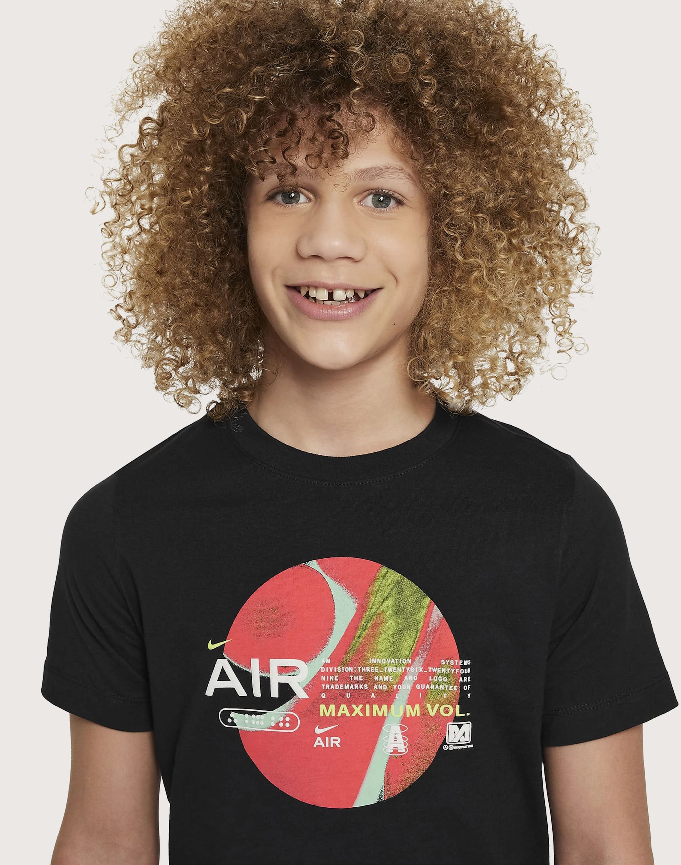 Nike Graphic Tee Grade-School Free shipping offers