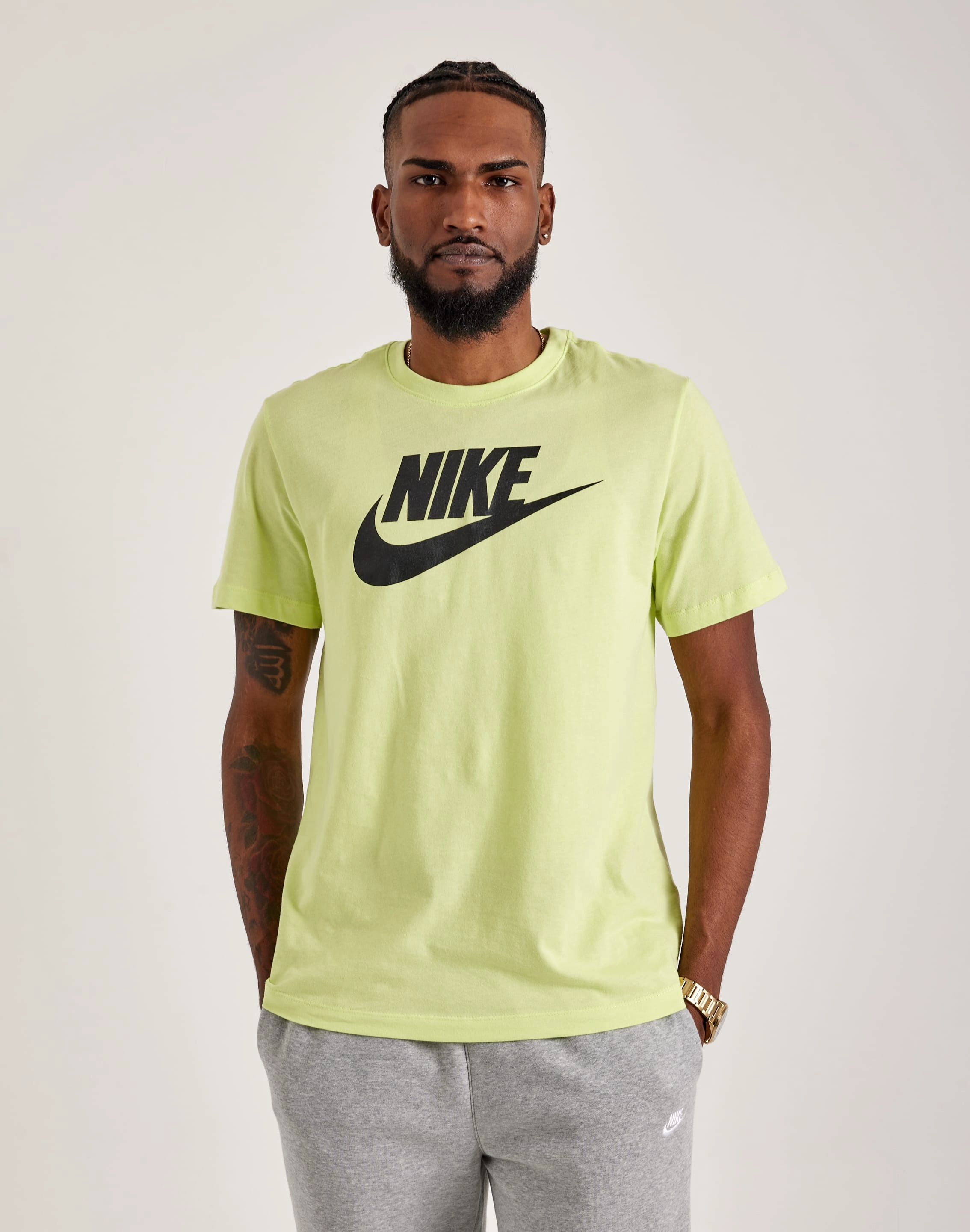 Nike Icon Futura Tee Fashion forecasting Fashion advice