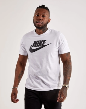 Nike Icon Futura Tee Patterned fashion (floral, stripes, etc.) Fashion storage (wardrobes, hangers, etc.)