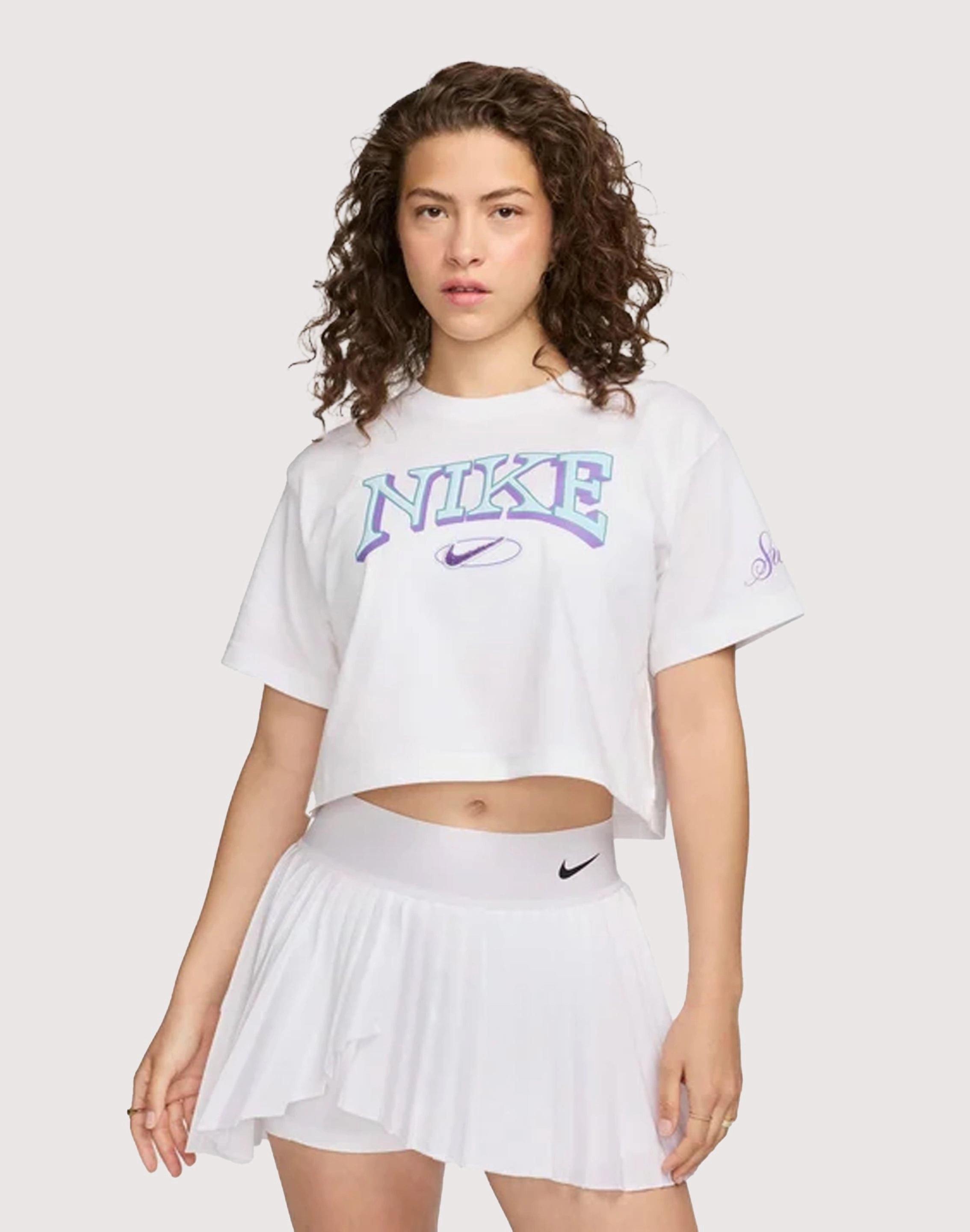 Nike Loose Cropped Tee Retro fashion finds Sustainable fashion