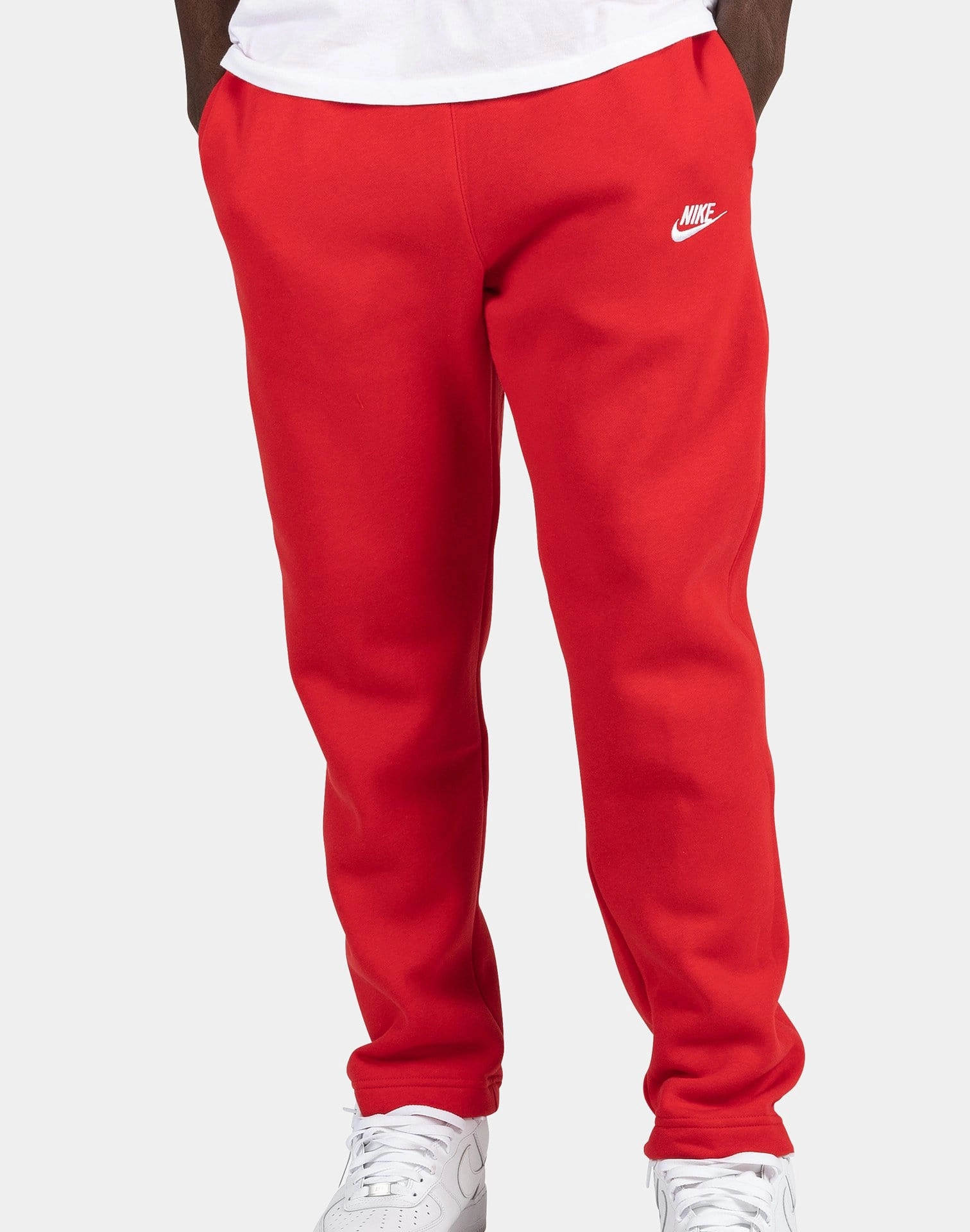 Fashion boutiques Nike NSW CLUB FLEECE OPEN HEM SWEATPANTS Fashion care (washing, ironing, etc.)