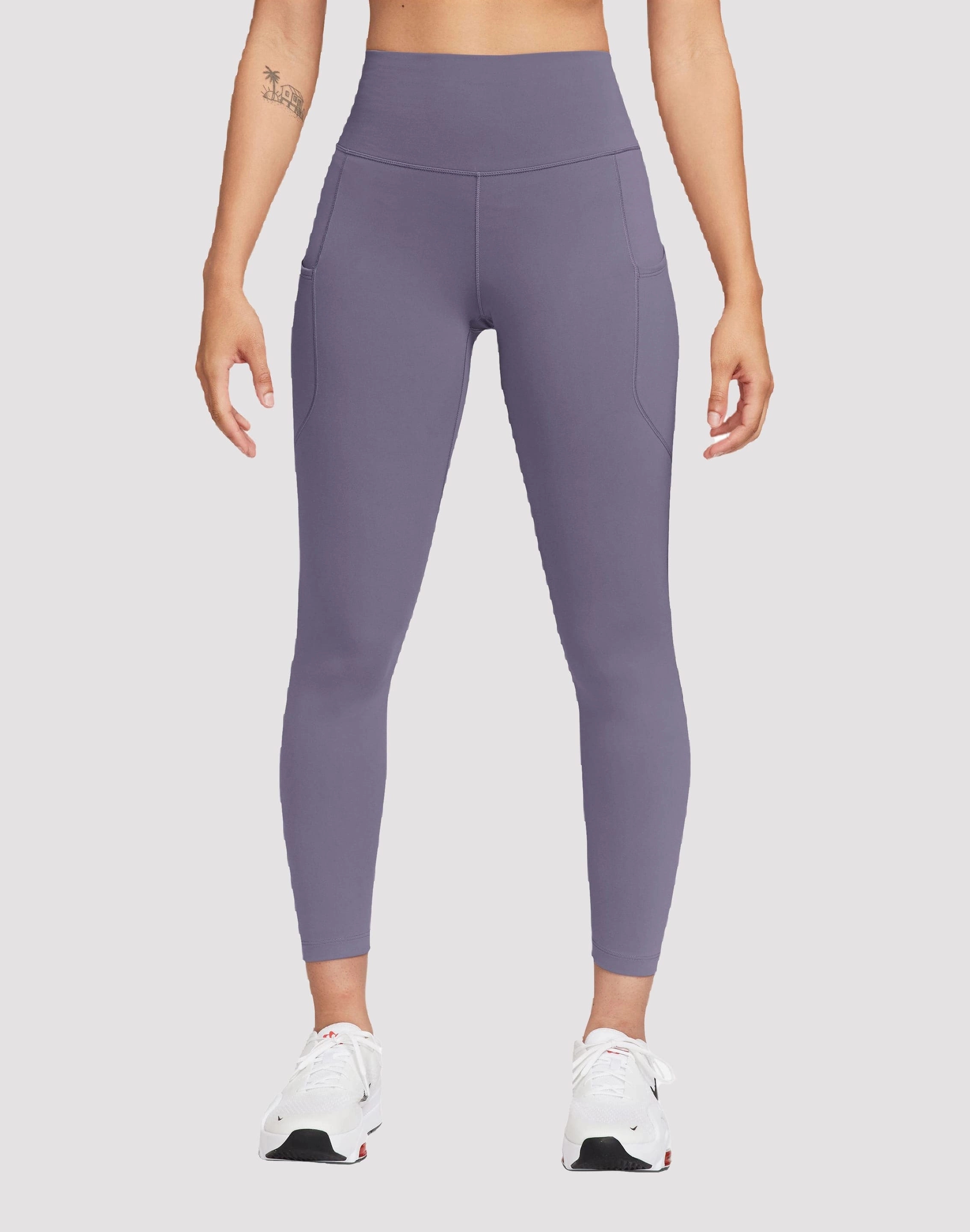Nike One Dri-FIT High-Waisted 7/8 Leggings Activewear gear Modern fashion