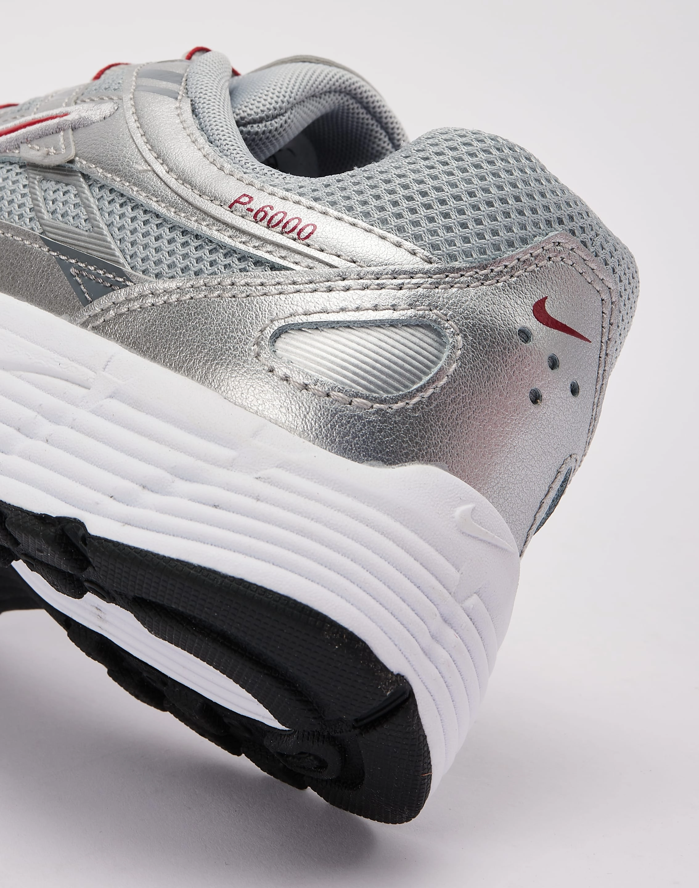 Nike P-6000 Grade-School Affordable fashion