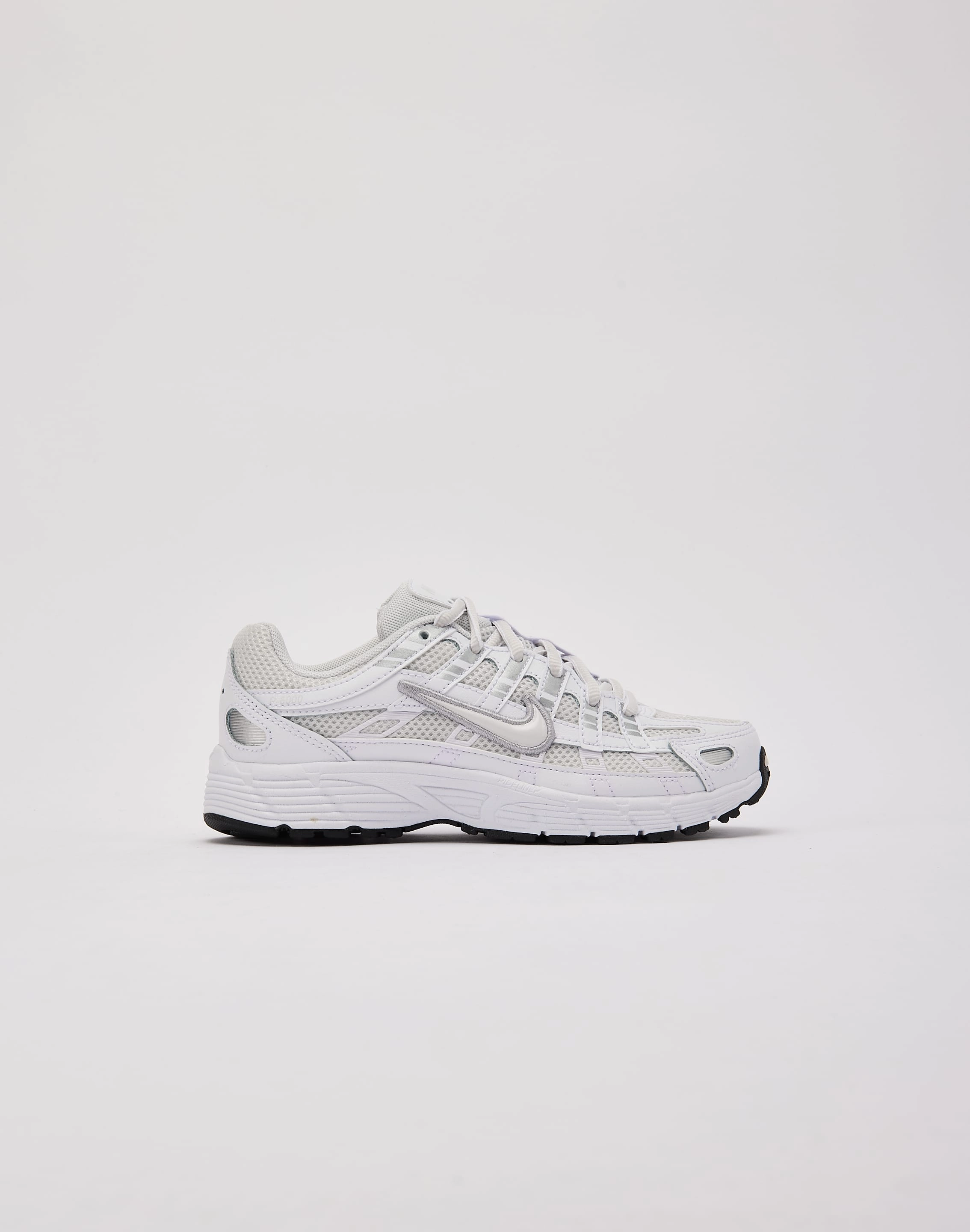 Style statements Nike P-6000 Pre-School Runway fashion