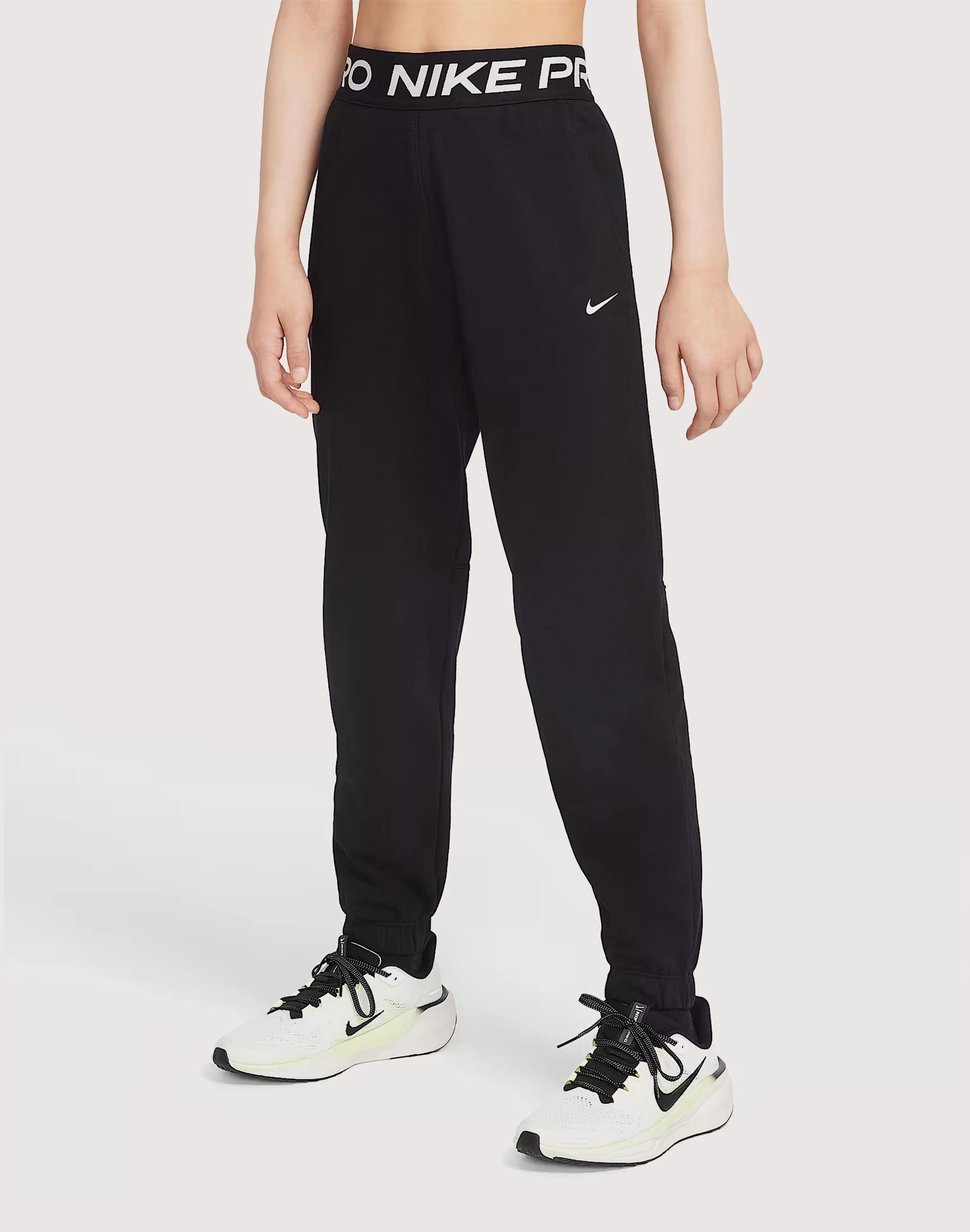 Nike Pro Fleece Dri-FIT Joggers Grade-School Fashion trends by region Fashion essentials