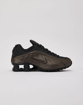 Nike Shox R4 Bohemian style items Preppy style items