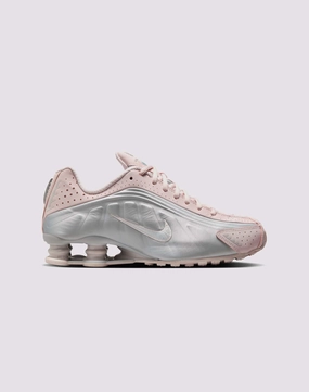 Nike Shox R4 "Barely Rose/Mtlc Platinum" High - end fashion Patterned fashion (floral, stripes, etc.)