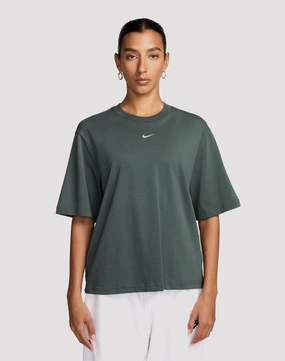 Nike Sportswear Essential Boxy Tee Beachwear items Fashion lookbook