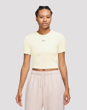 Nike Sportswear Essential Slim Cropped Tee Vintage - inspired fashion Fashion archives