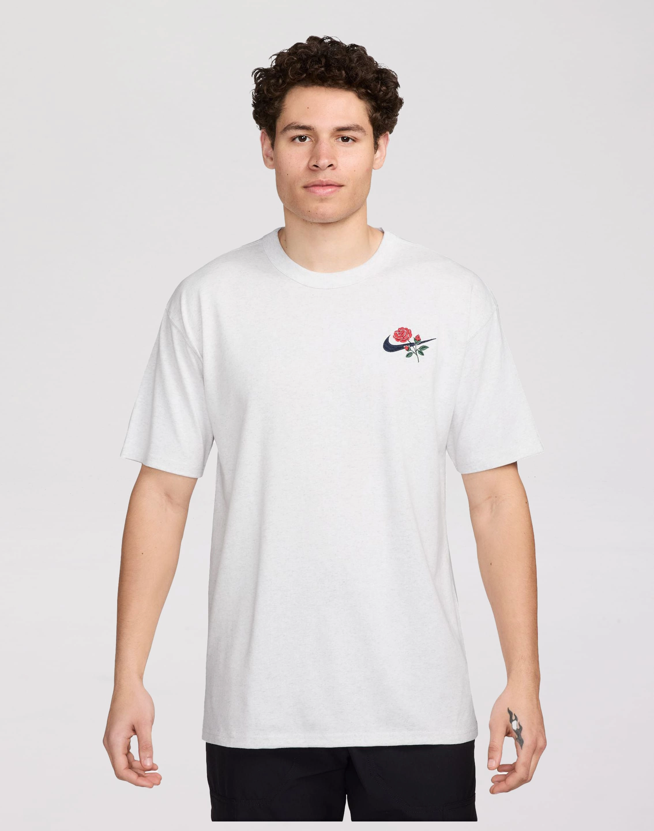 Nike Sportswear M90 Tee Fashion swaps Beachwear items