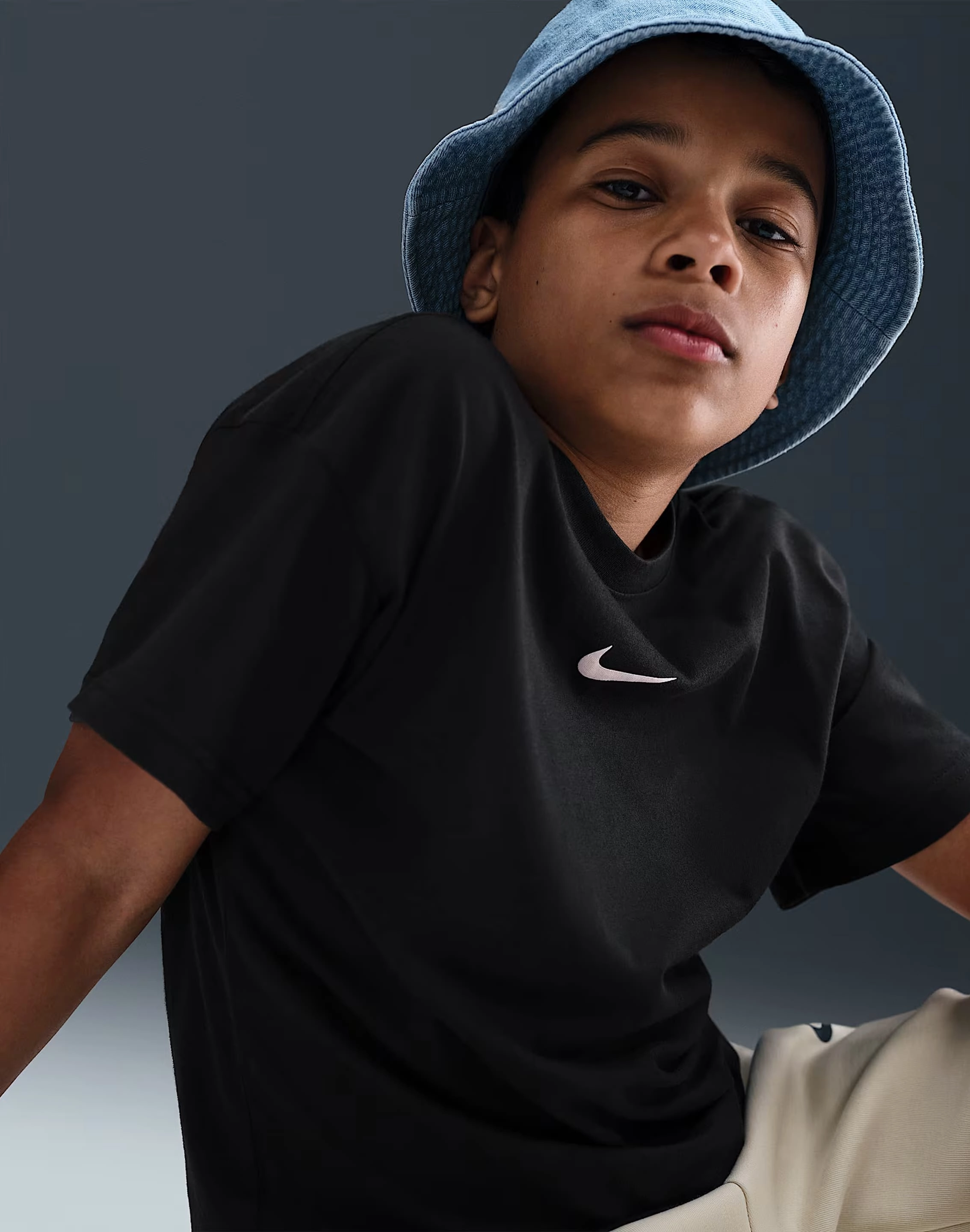 Nike Sportswear Tee Grade-School Preppy style items