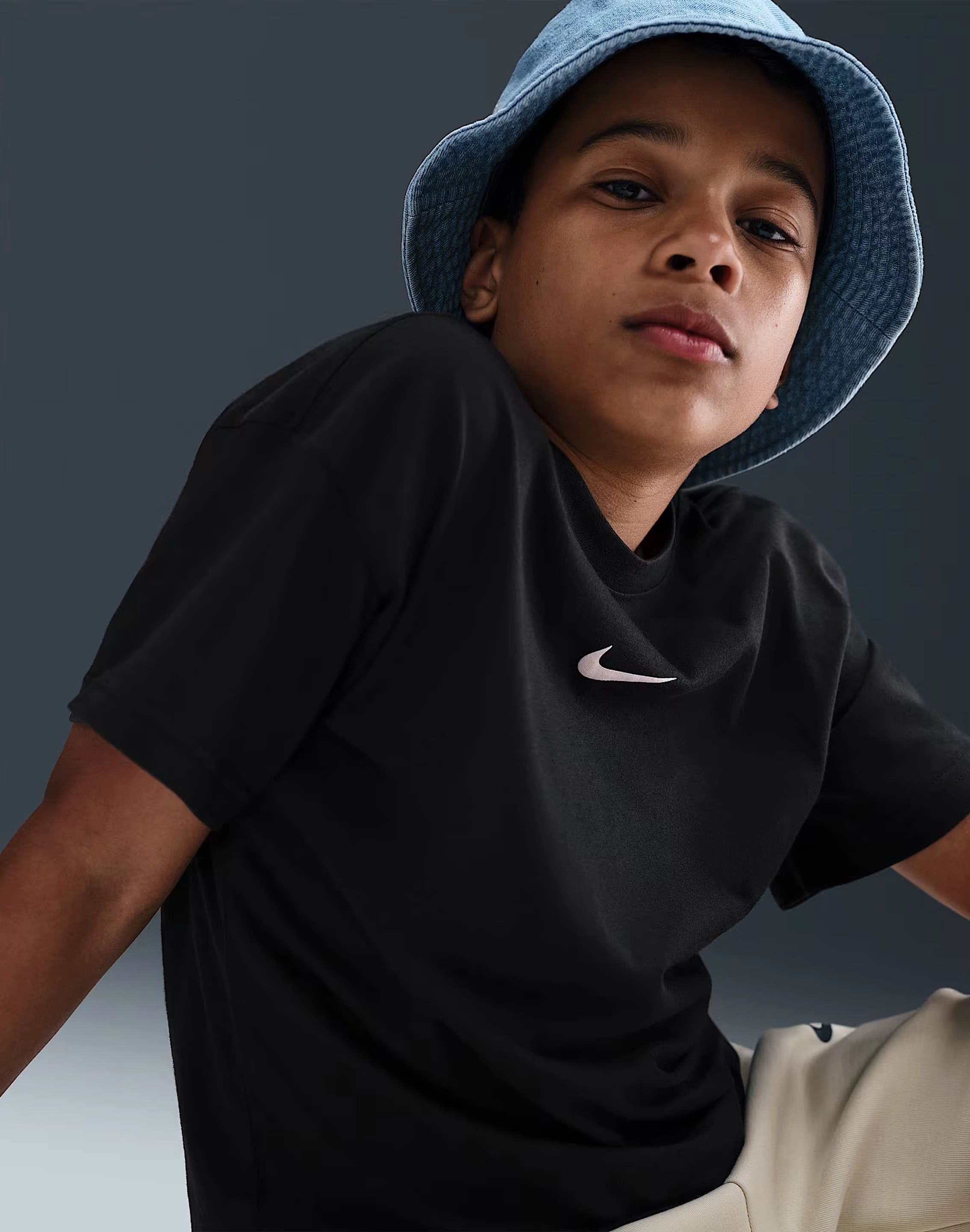 Nike Sportswear Tee Grade-School Preppy style items