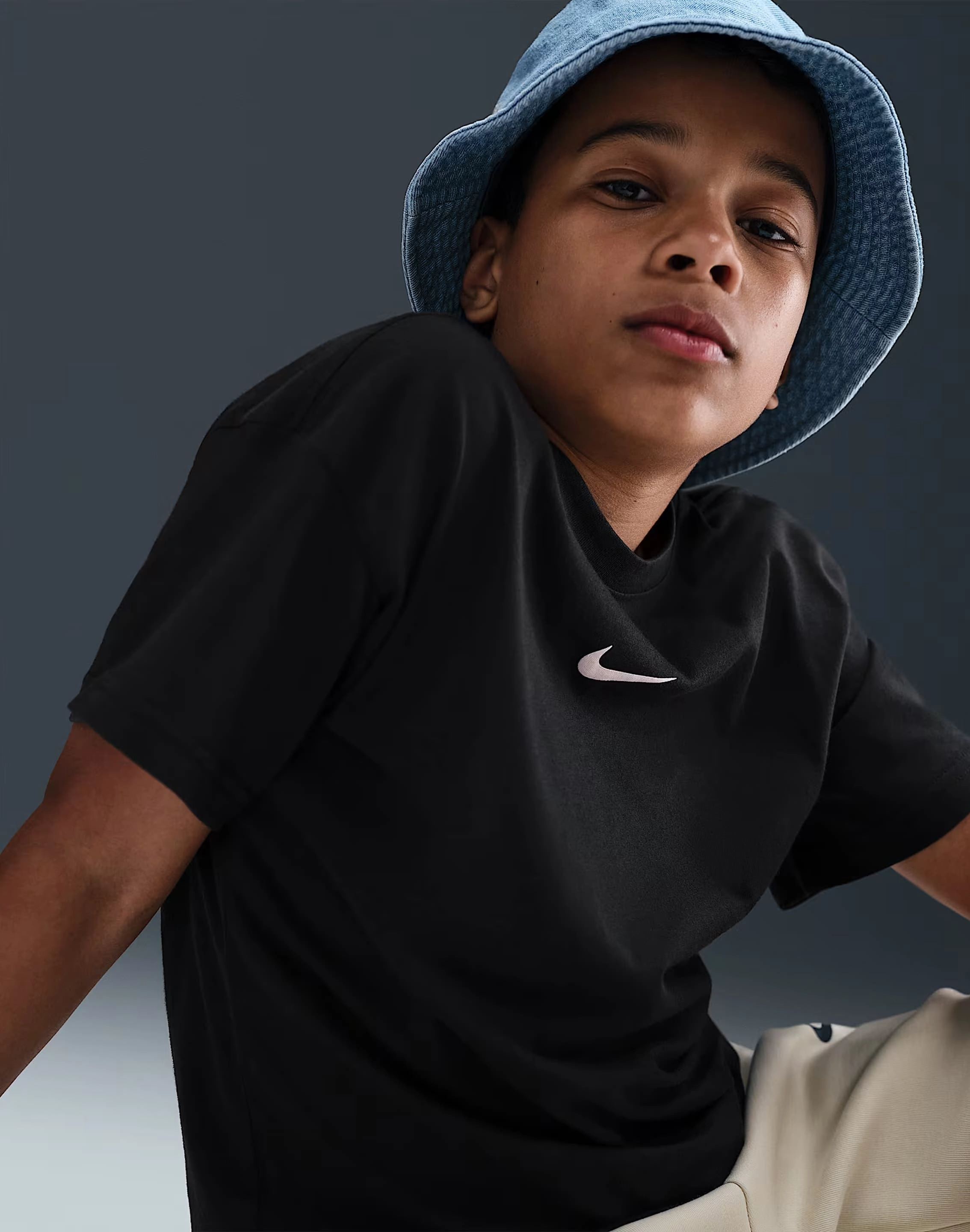 Nike Sportswear Tee Grade-School Preppy style items