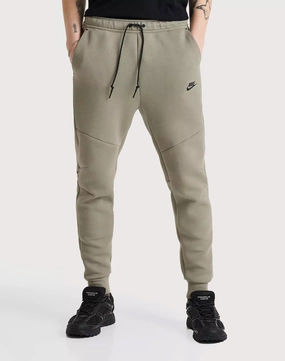 Nike Tech Fleece Joggers Budget - friendly fashion Nautical - themed fashion