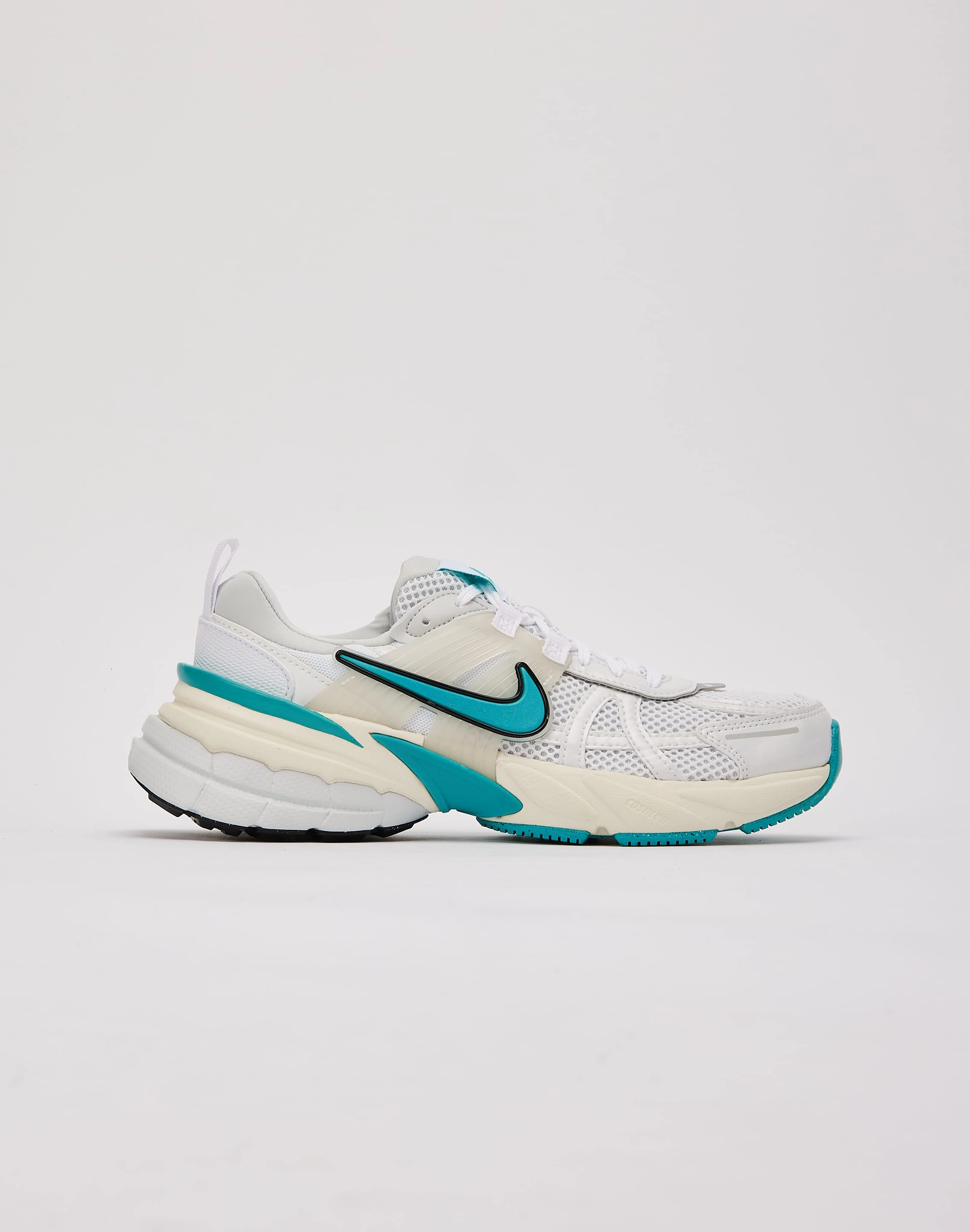 Fashion influencers' recommendations Nike V2K Run Smart fashion (wearables)