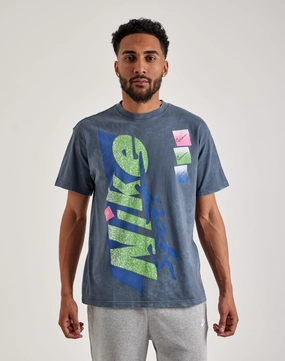 Nike Vintage '90s Tee Fashion inspiration Runway fashion