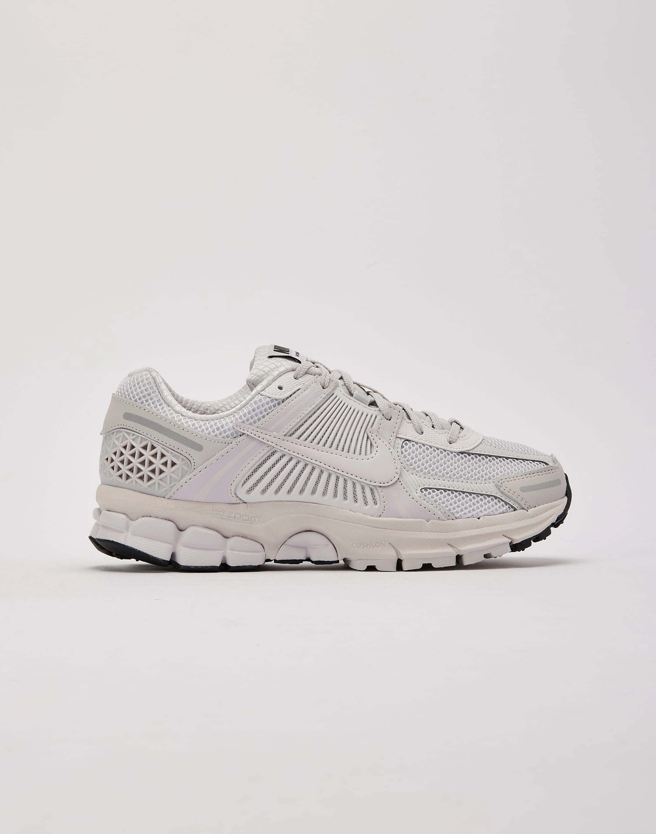 Nike Zoom Vomero 5 Business casual wear Embroidered fashion