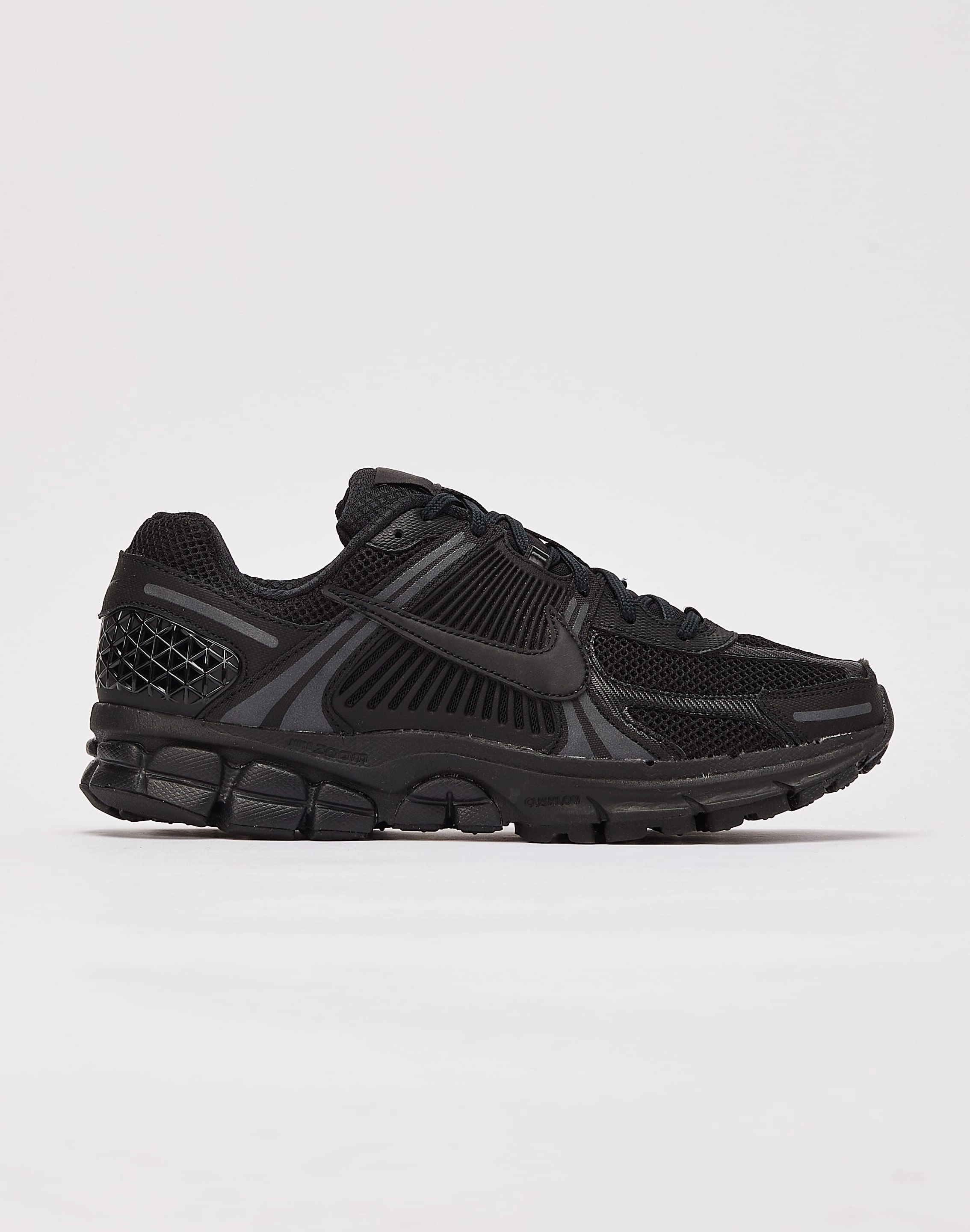 Nike Zoom Vomero 5 Fashion rental Designer fashion items