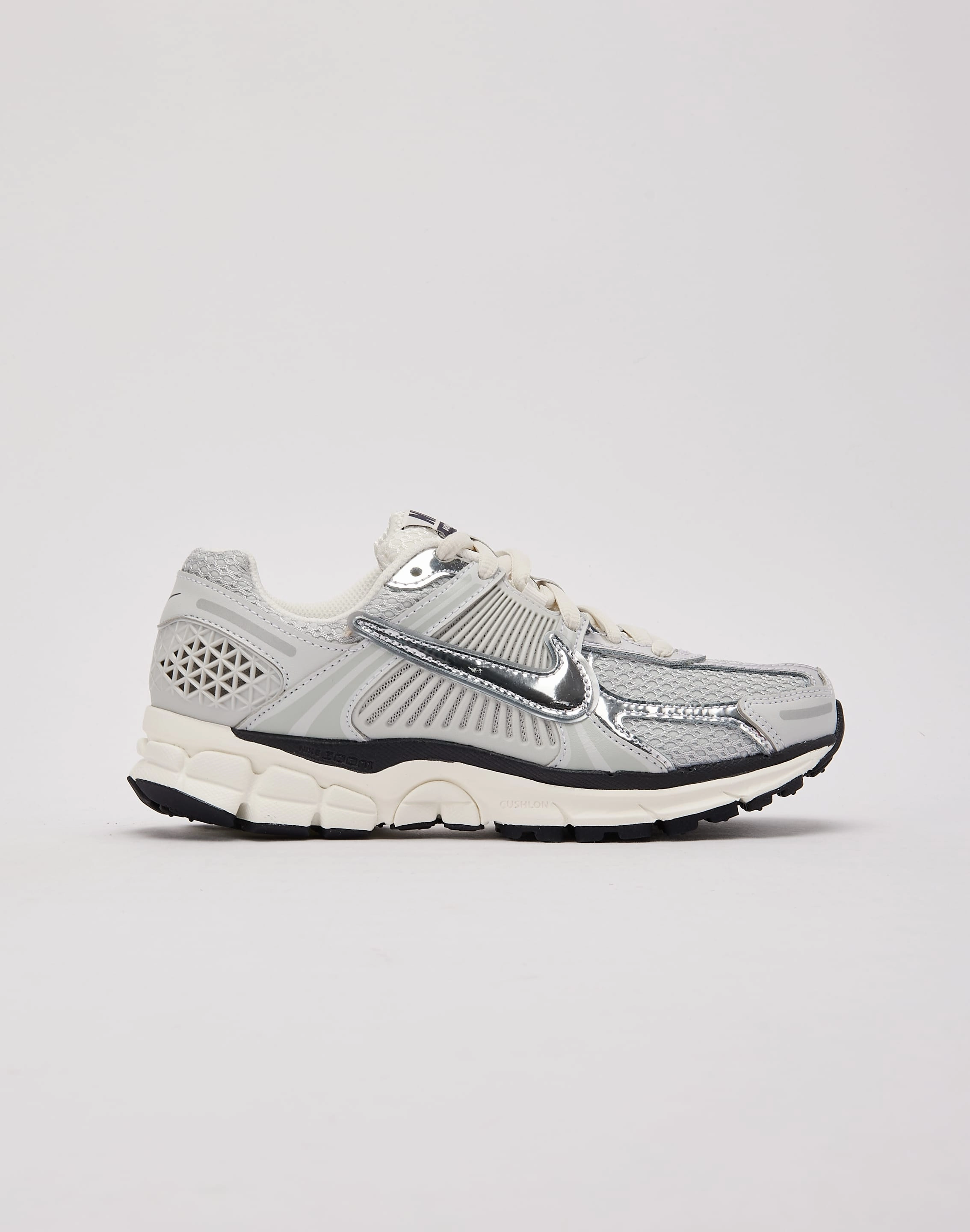 Nike Zoom Vomero 5 Online fashion shopping Athleisure fashion