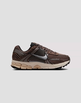 Nike Zoom Vomero 5 "Baroque Brown/Chrome/Lt Orewood Brn/Hemp" Swimwear selections Retro fashion finds