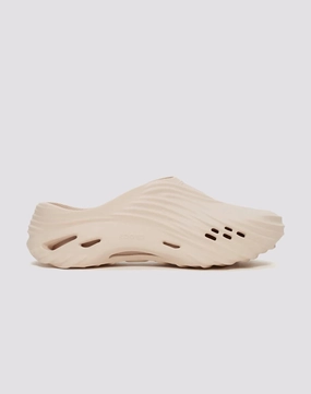 Organic fashion products Crocs Echo Wave Fashion labels