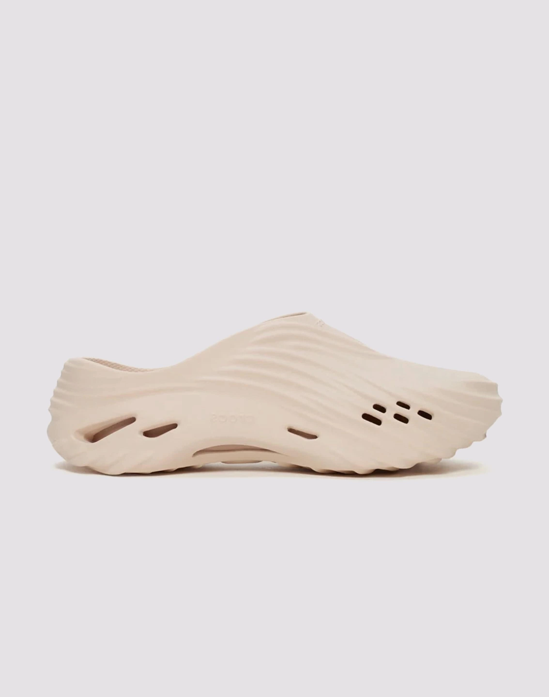 Organic fashion products Crocs Echo Wave Fashion labels
