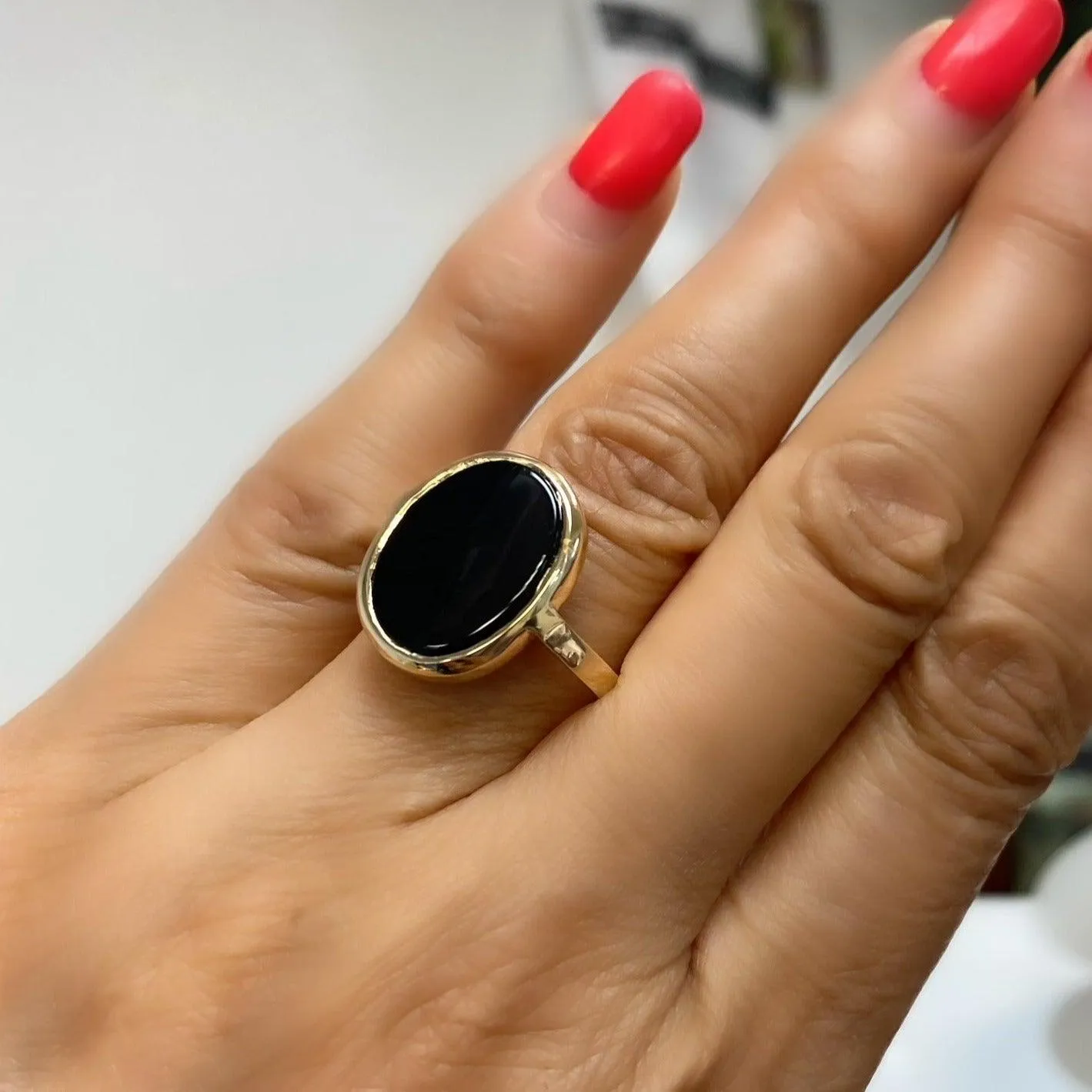 Oval Black Onyx Ring 14K Yellow Gold