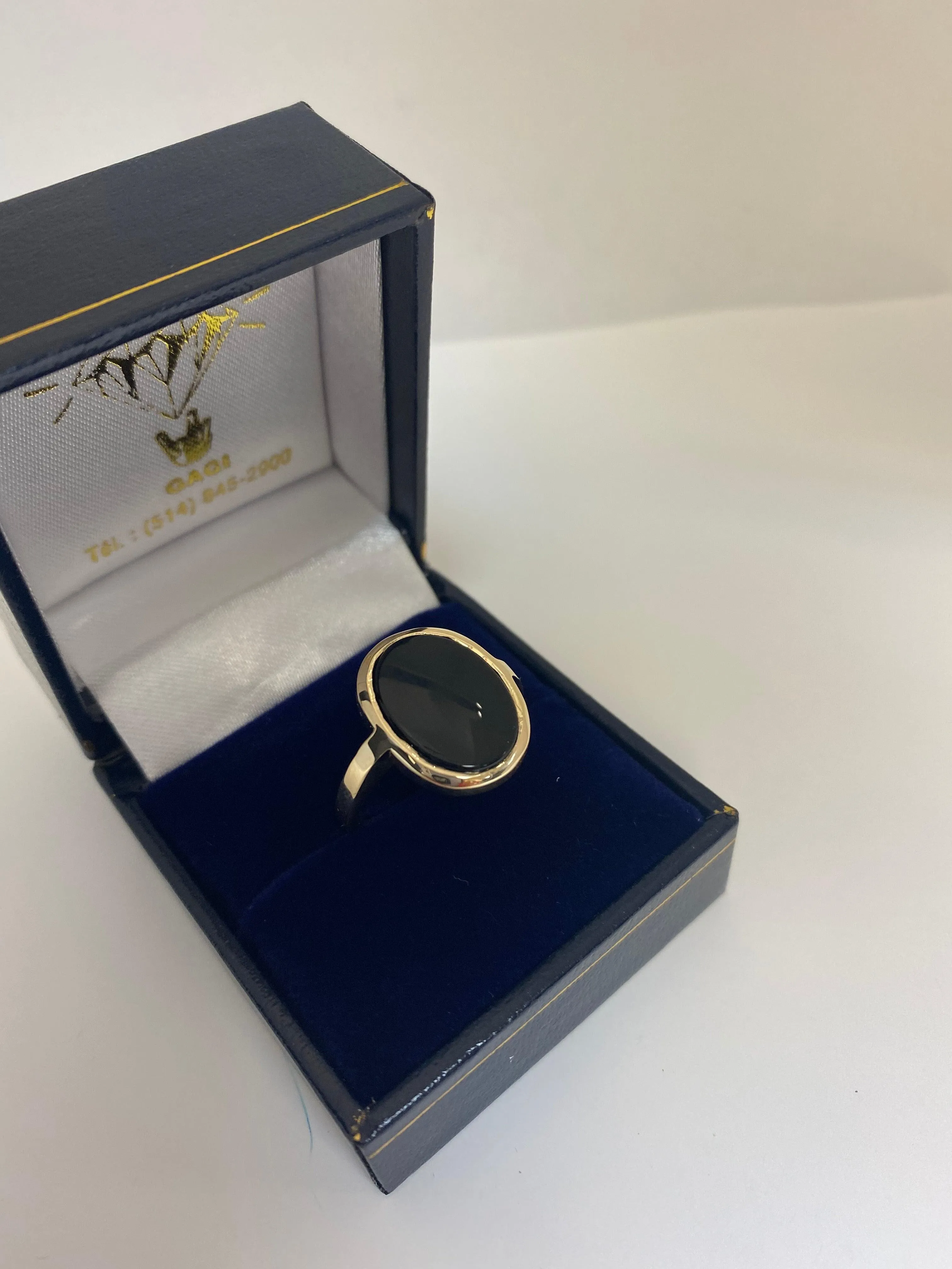 Oval Black Onyx Ring Yellow Gold