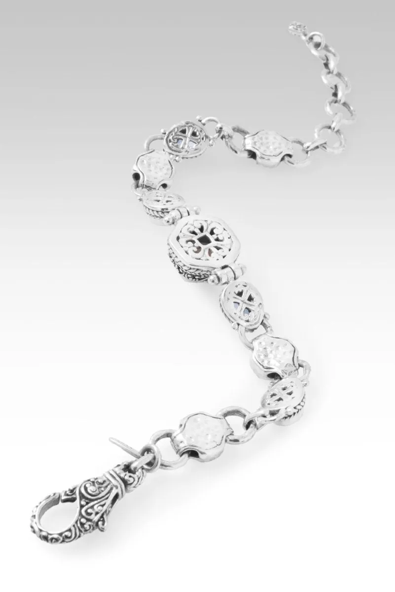 Overflowing Grace Bracelet? in Perfect Luck? Mystic Quartz & Royal Bali Blue? Mystic Topaz