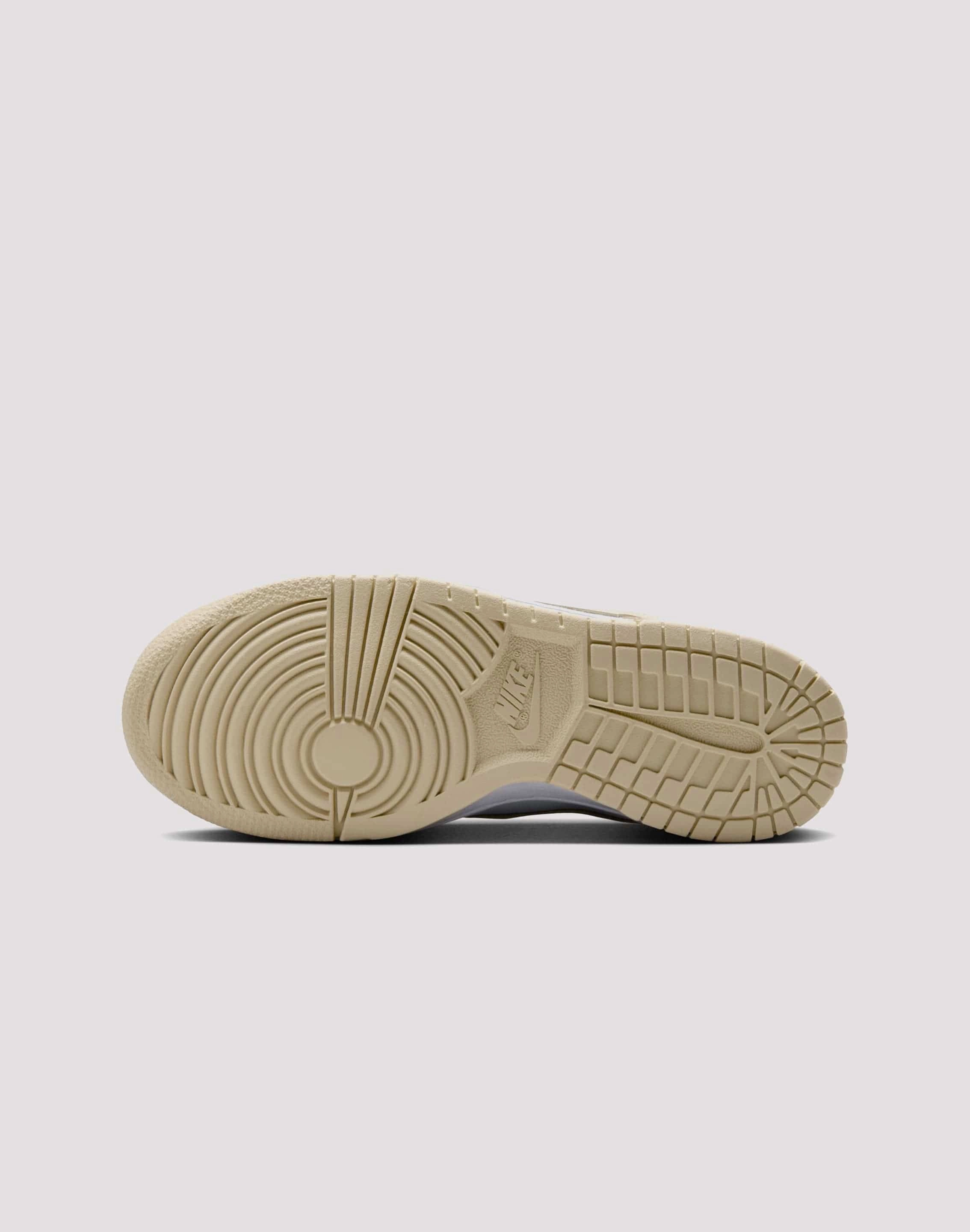 Party wear Nike Dunk Low Grade School Boys' "Desert Khaki/Pure Platinum"