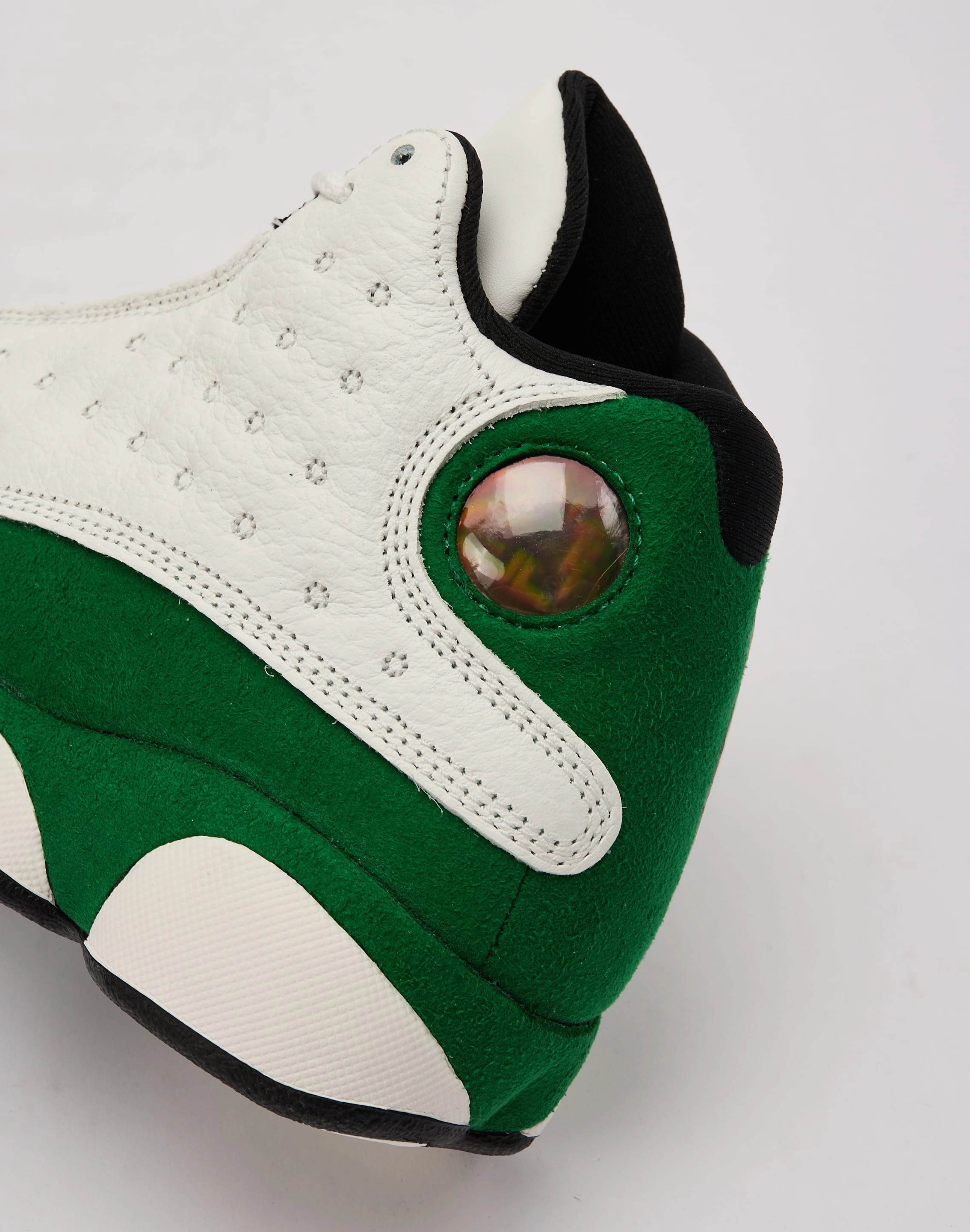 Patterned fashion (floral, stripes, etc.) Jordan Air Jordan 13 Retro 'Pine Green' Grade-School