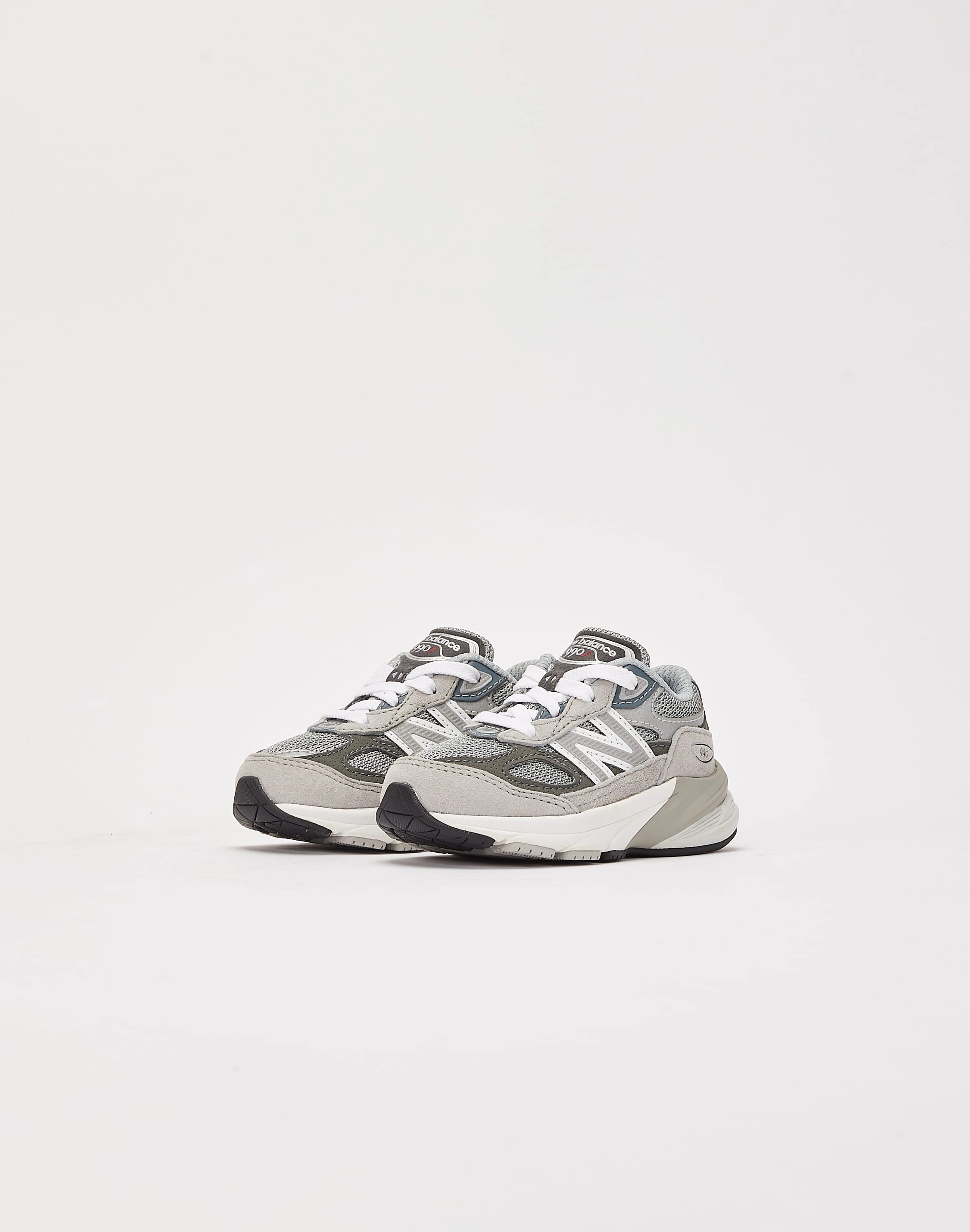 Patterned fashion (floral, stripes, etc.) New Balance 990v6 Toddler