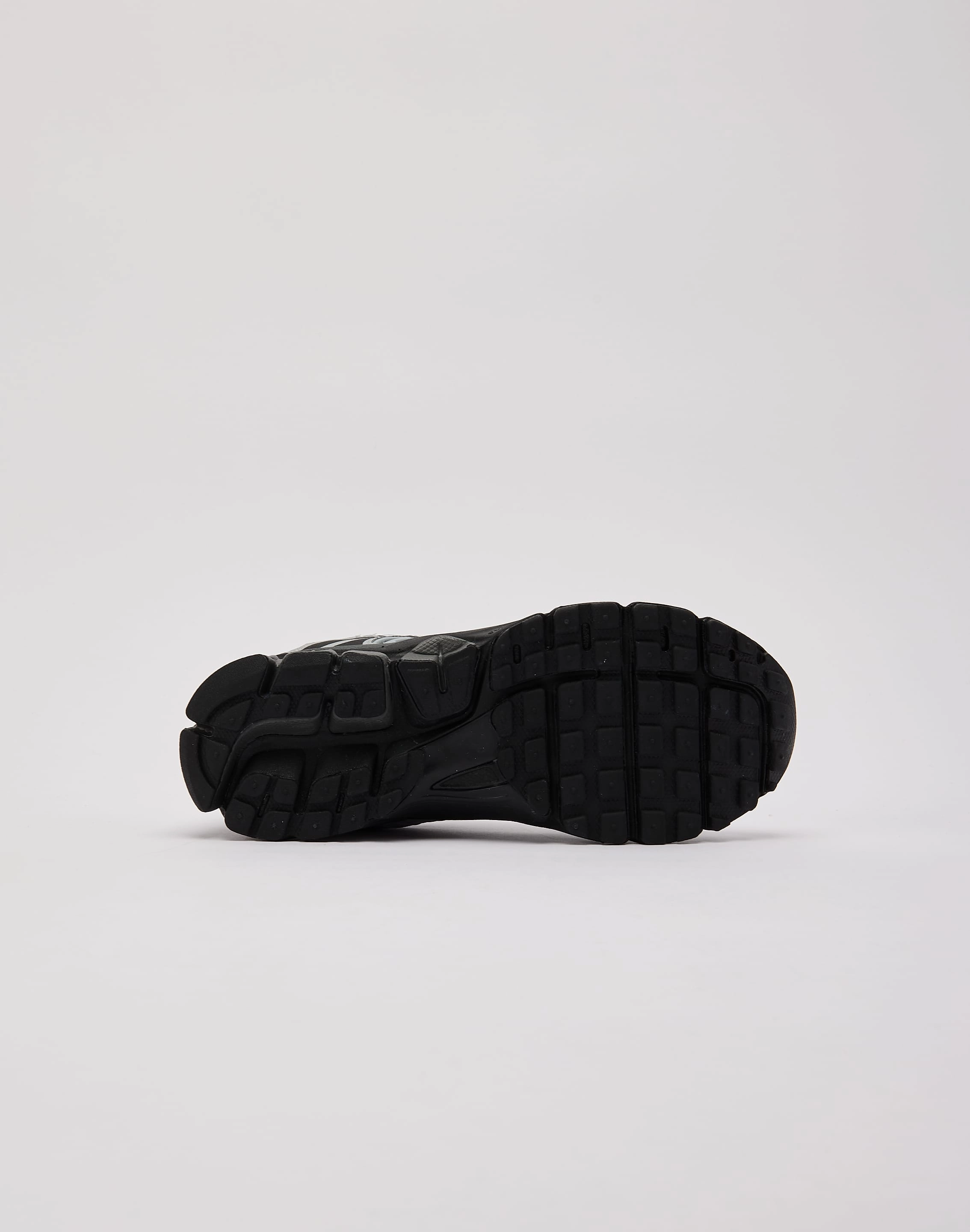 Patterned fashion (floral, stripes, etc.) Nike Vomero 5 Grade-School