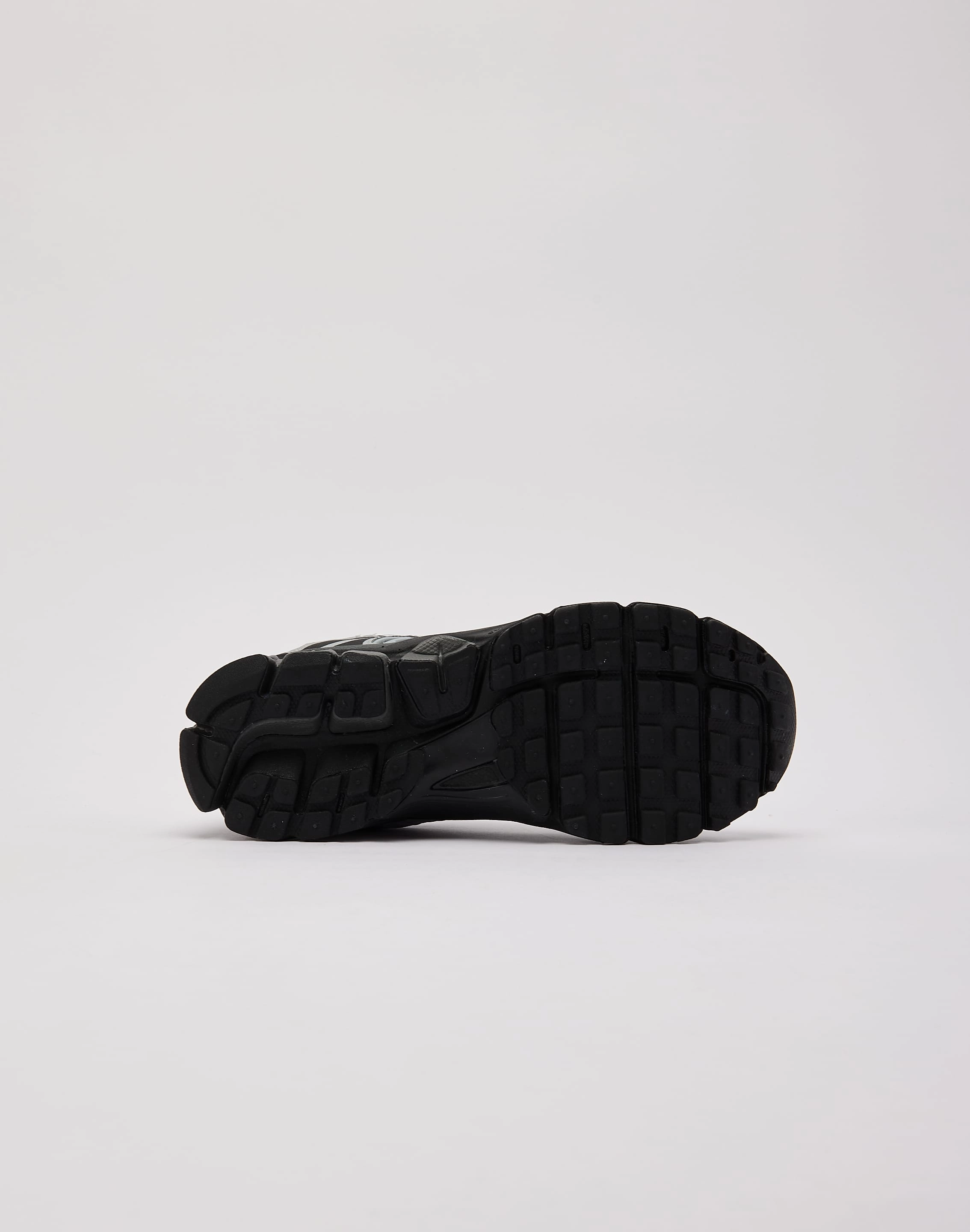 Patterned fashion (floral, stripes, etc.) Nike Vomero 5 Grade-School