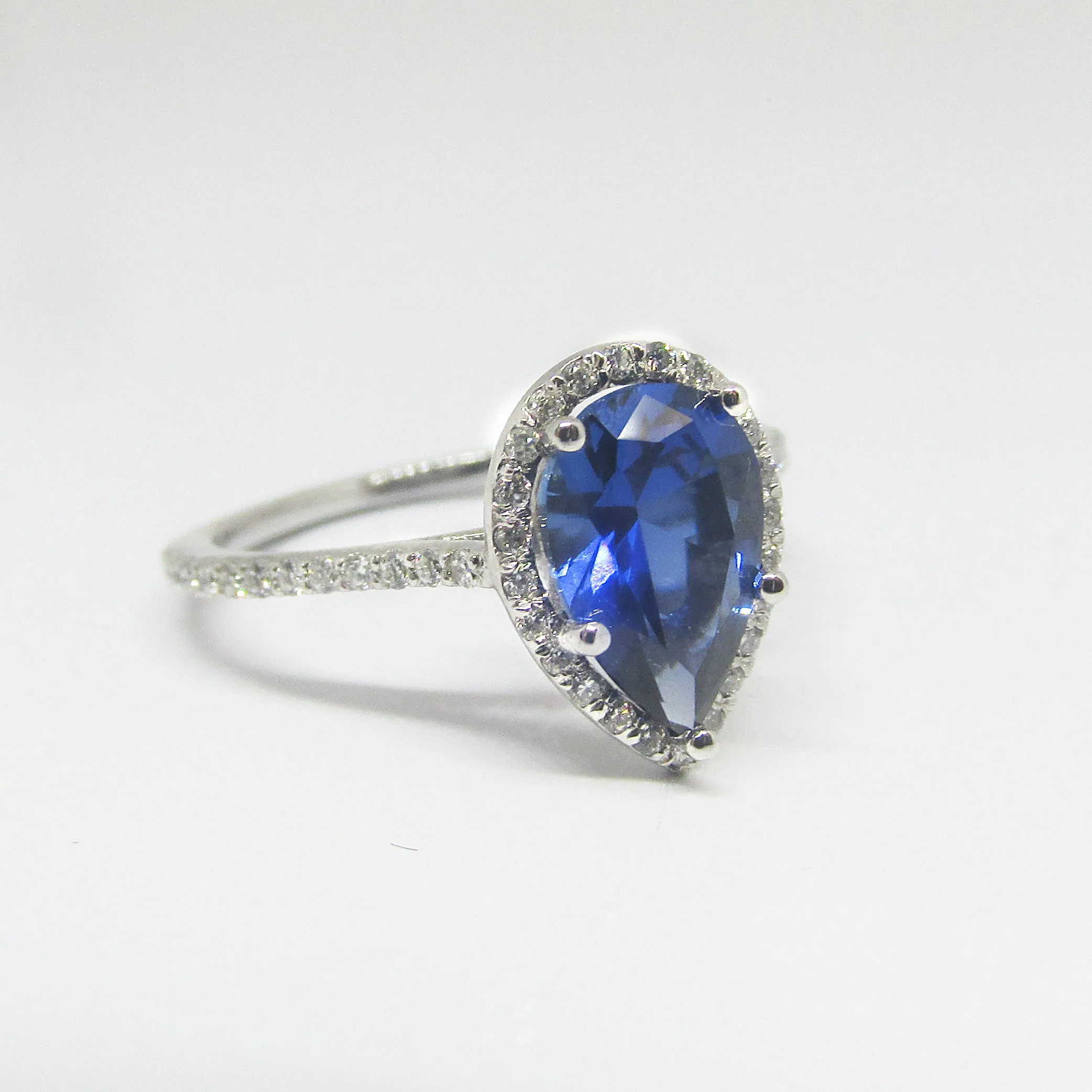 Pear Blue Sapphire Halo Engagement Ring (8x5.5mm)