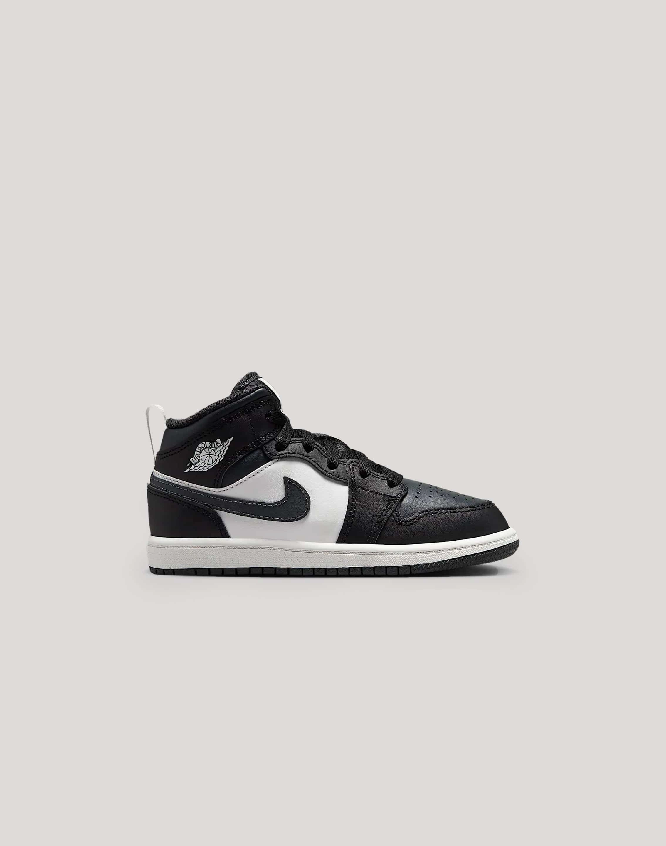 Polyester - used fashion Jordan Air Jordan 1 Mid Pre-School Style statements