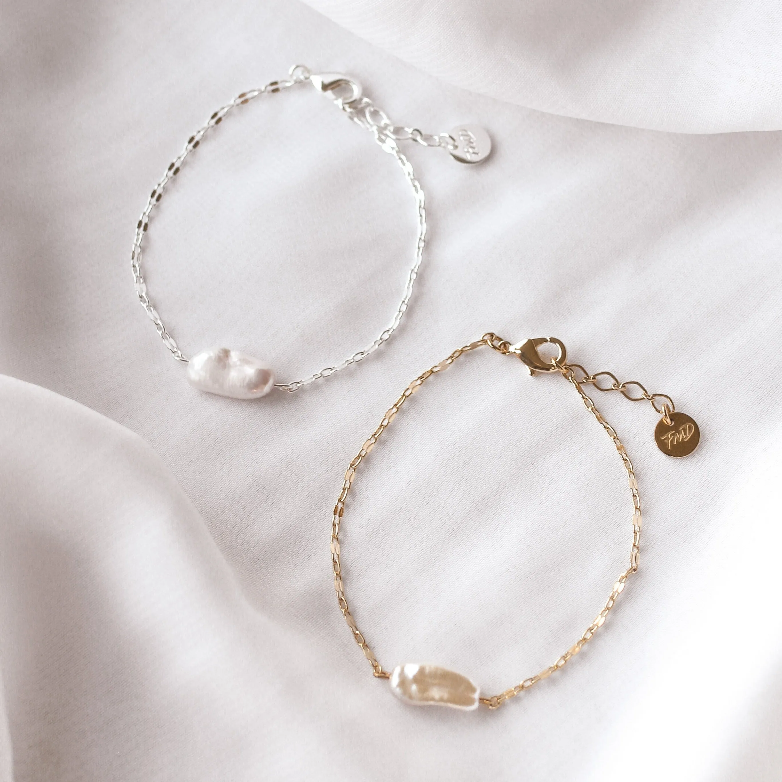 Poppy - Stainless Steel Pearl Bracelet