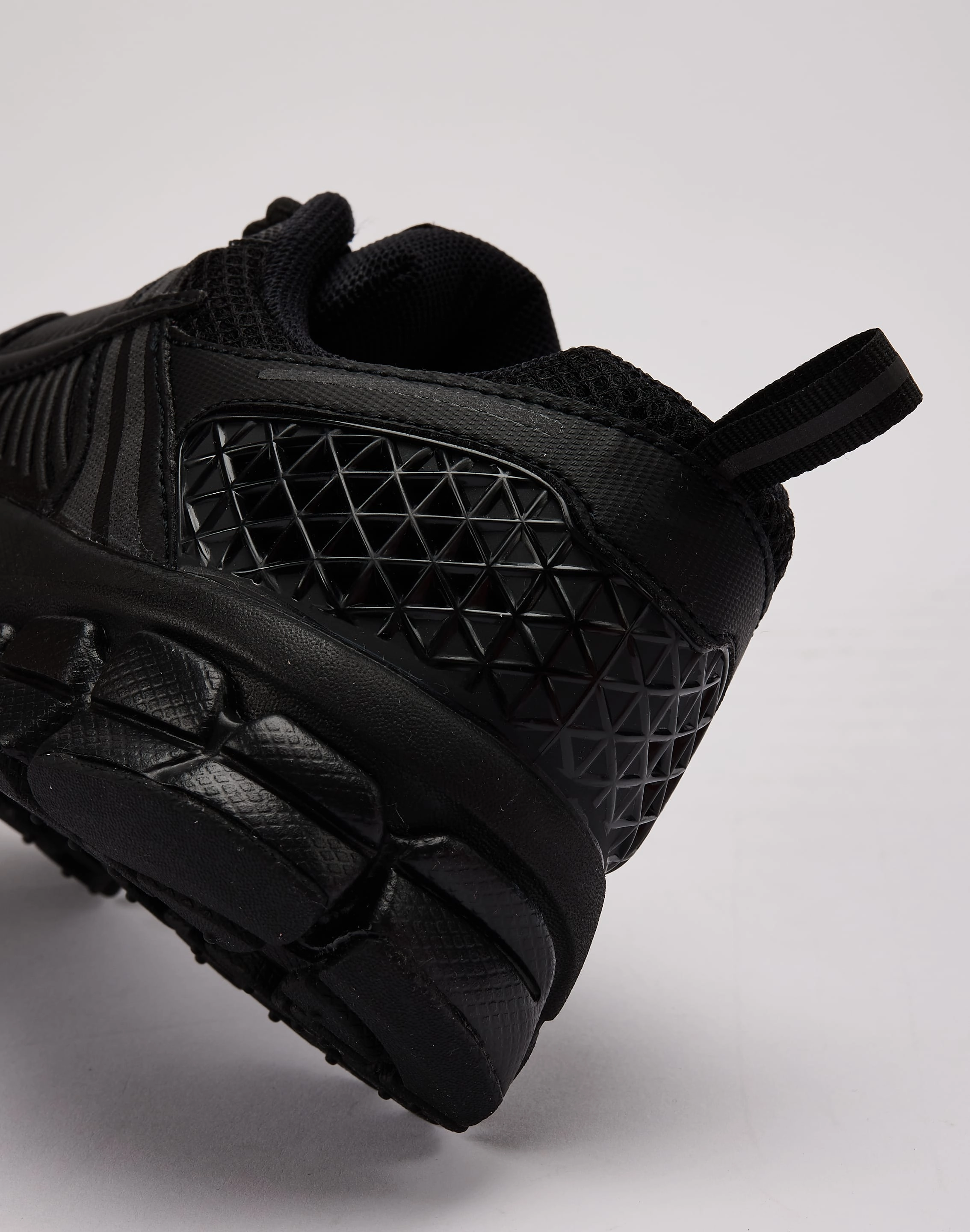Popular fashion picks Nike Zoom Vomero 5 Grade-School