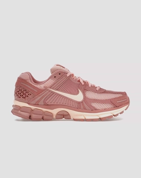 Preppy style items Nike Zoom Vomero 5 Runway fashion