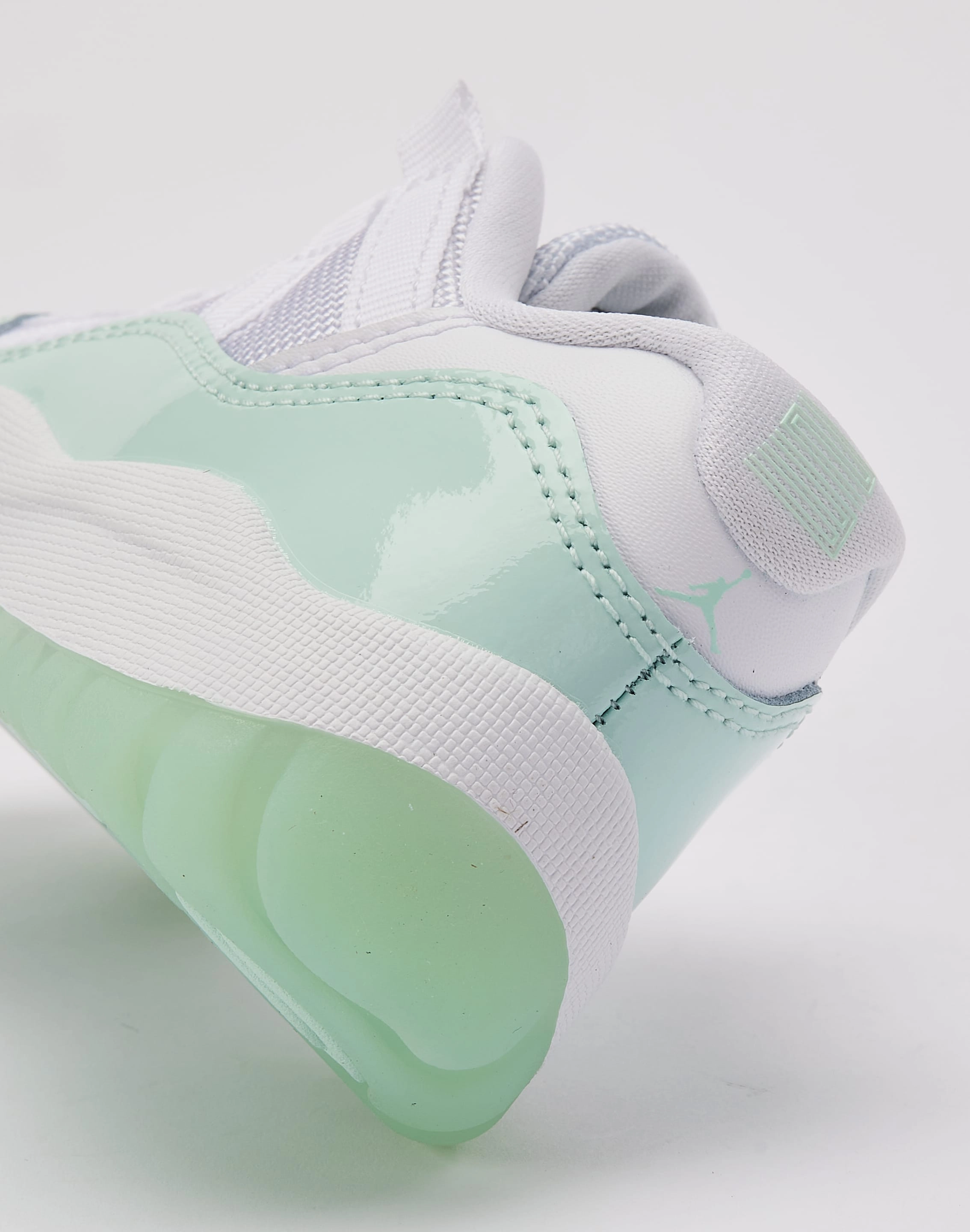 Printed fashion Jordan Air Jordan 11 Retro Low 'Igloo' Pre-School