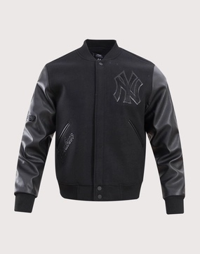 Pro Standard New York Yankees Triple Black Varsity Jacket Fashion swaps Fashion photography