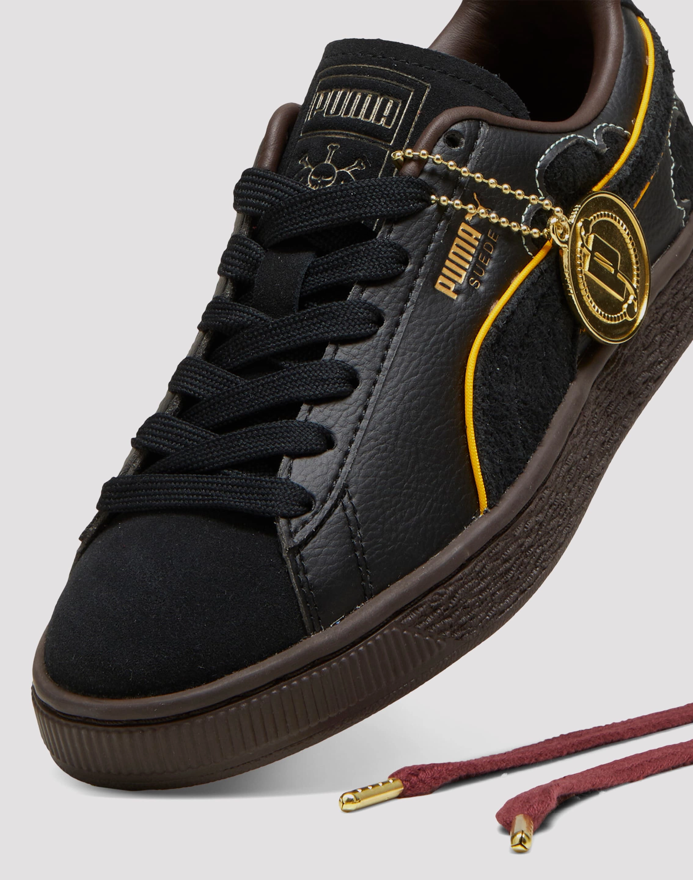 Puma x One Piece "Blackbeard" Grade School Kids' Online fashion shopping