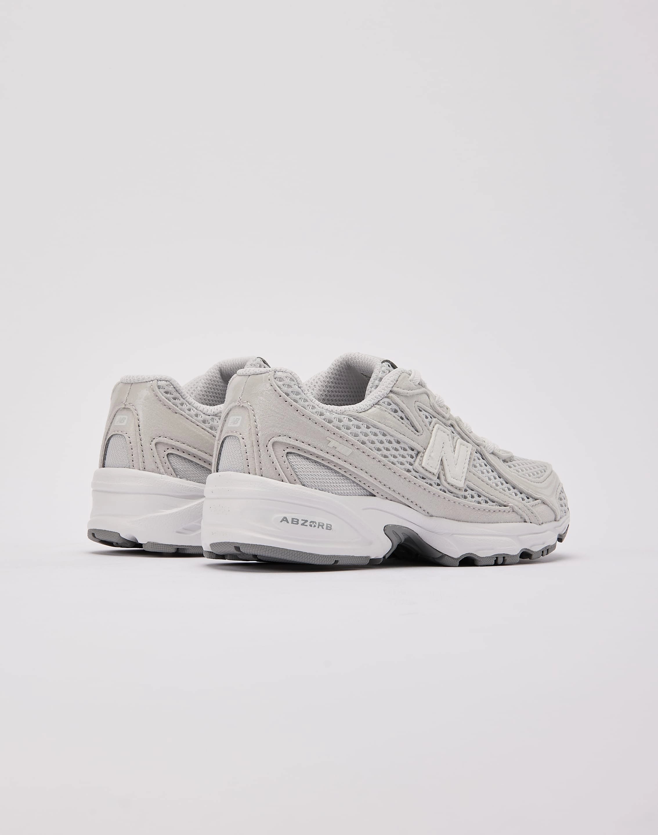 Recycled fashion materials New Balance 740 Bungee Pre-School