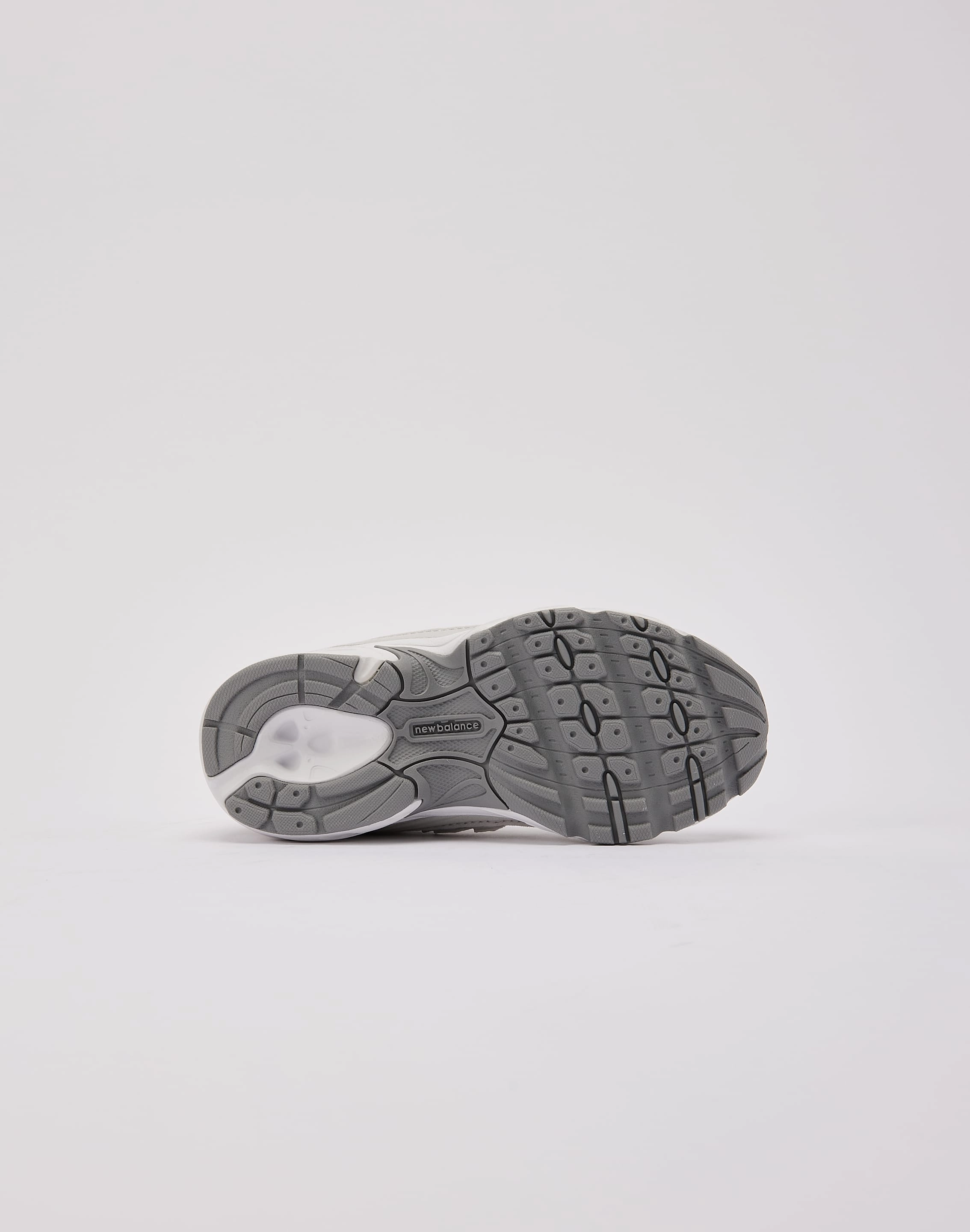 Recycled fashion materials New Balance 740 Bungee Pre-School