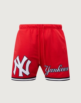 Retro fashion finds Pro Standard New York Yankees Logo Mesh Shorts Fashion museums