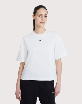 Silk - fabric fashion Nike Sportswear Essentials Boxy White Tee Embroidered fashion
