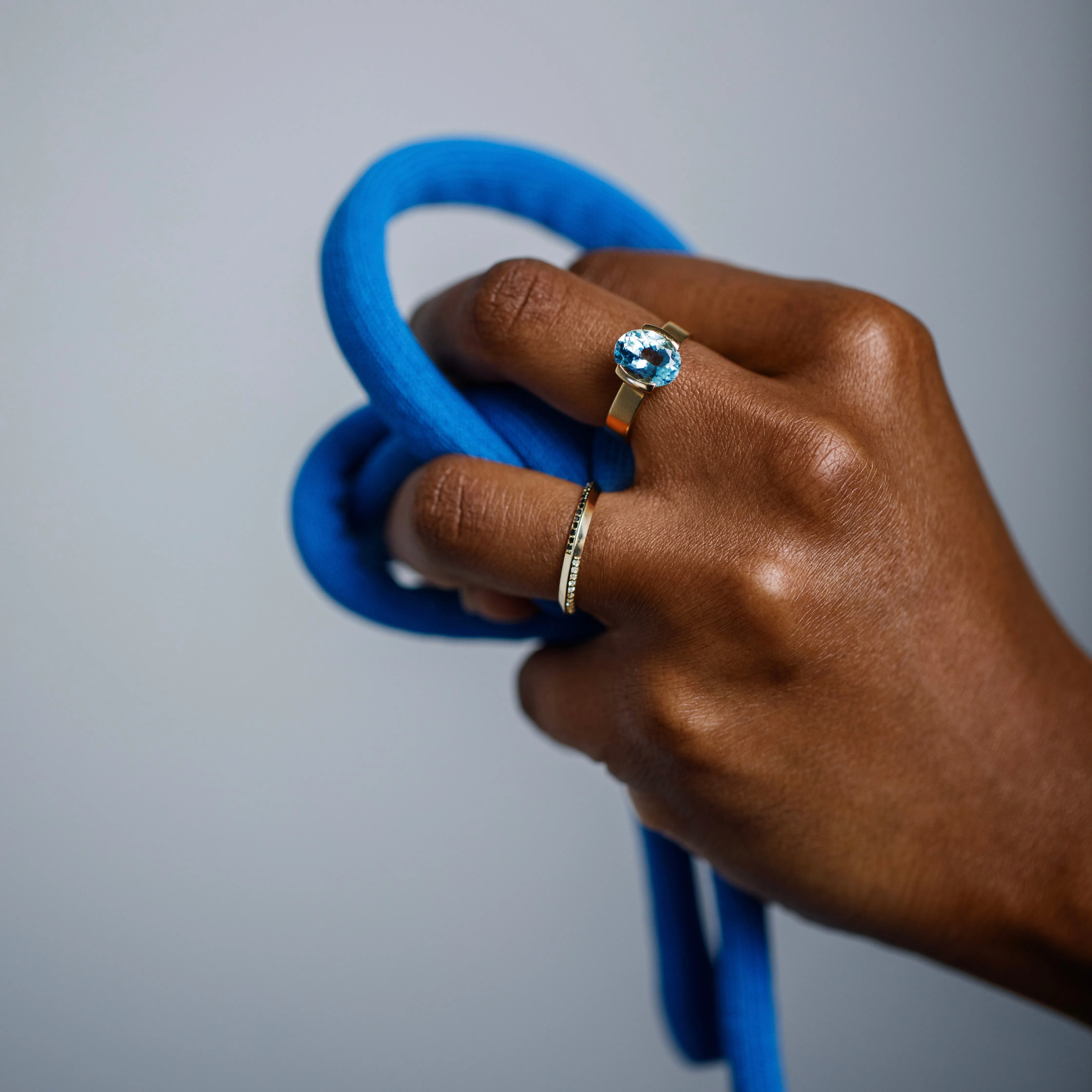 Silvi Ring with Aquamarine in Gold