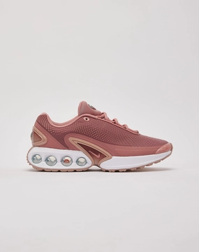 Smart casual wear Nike Air Max Dn Retro fashion finds